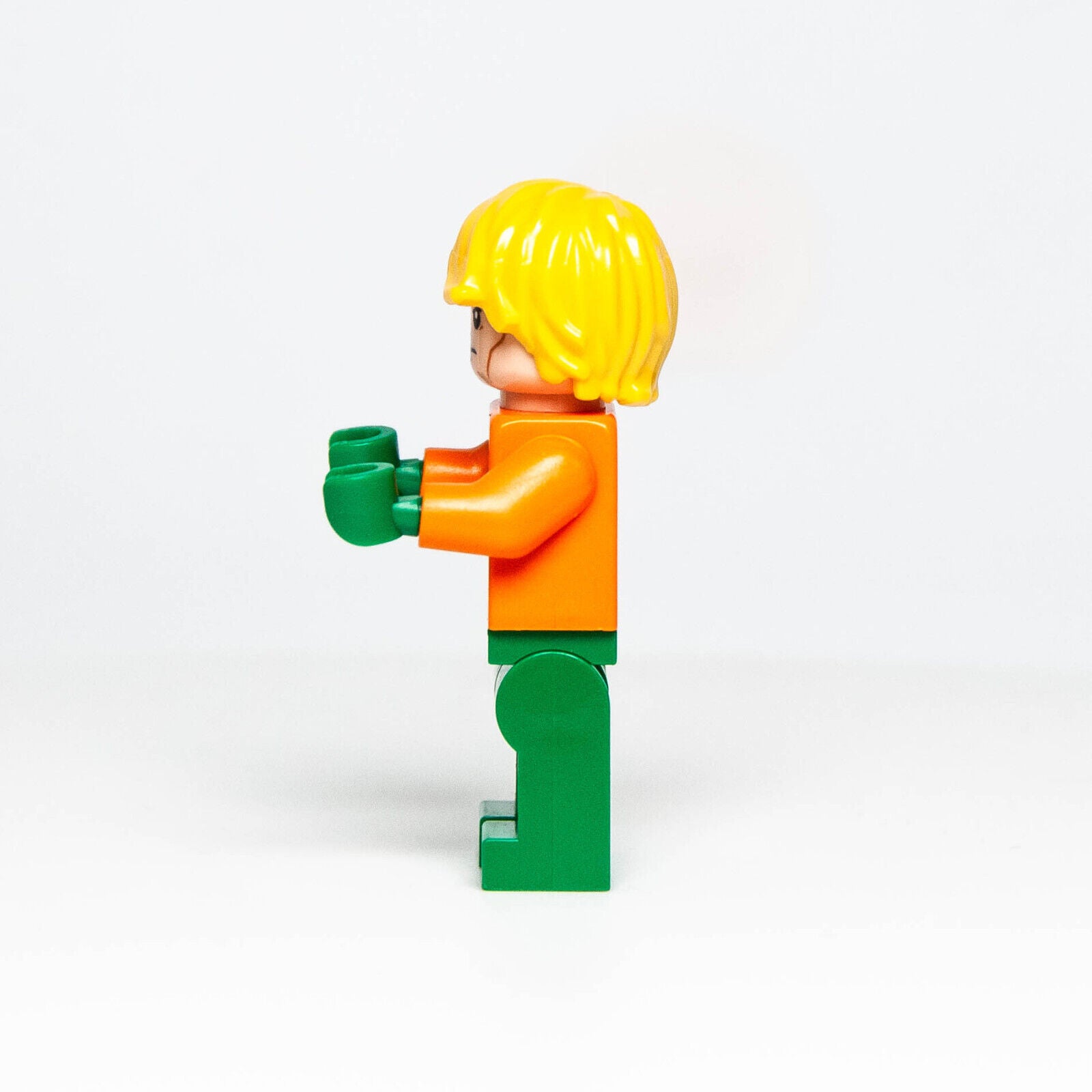 LEGO Batman II Minifigure  - Aquaman - Yellow Hair (sh0050) 76000 76027 71237