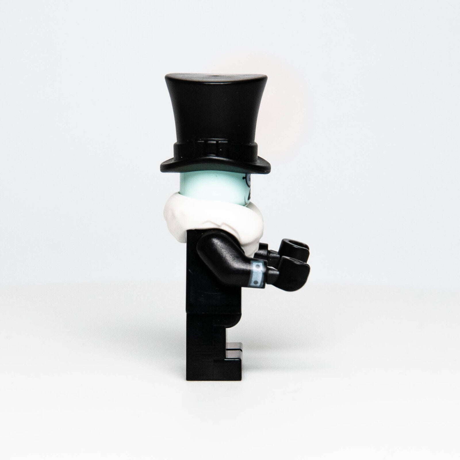 The LEGO Batman Movie Minifigure:  The Penguin (sh351) 70911 Arctic Roller