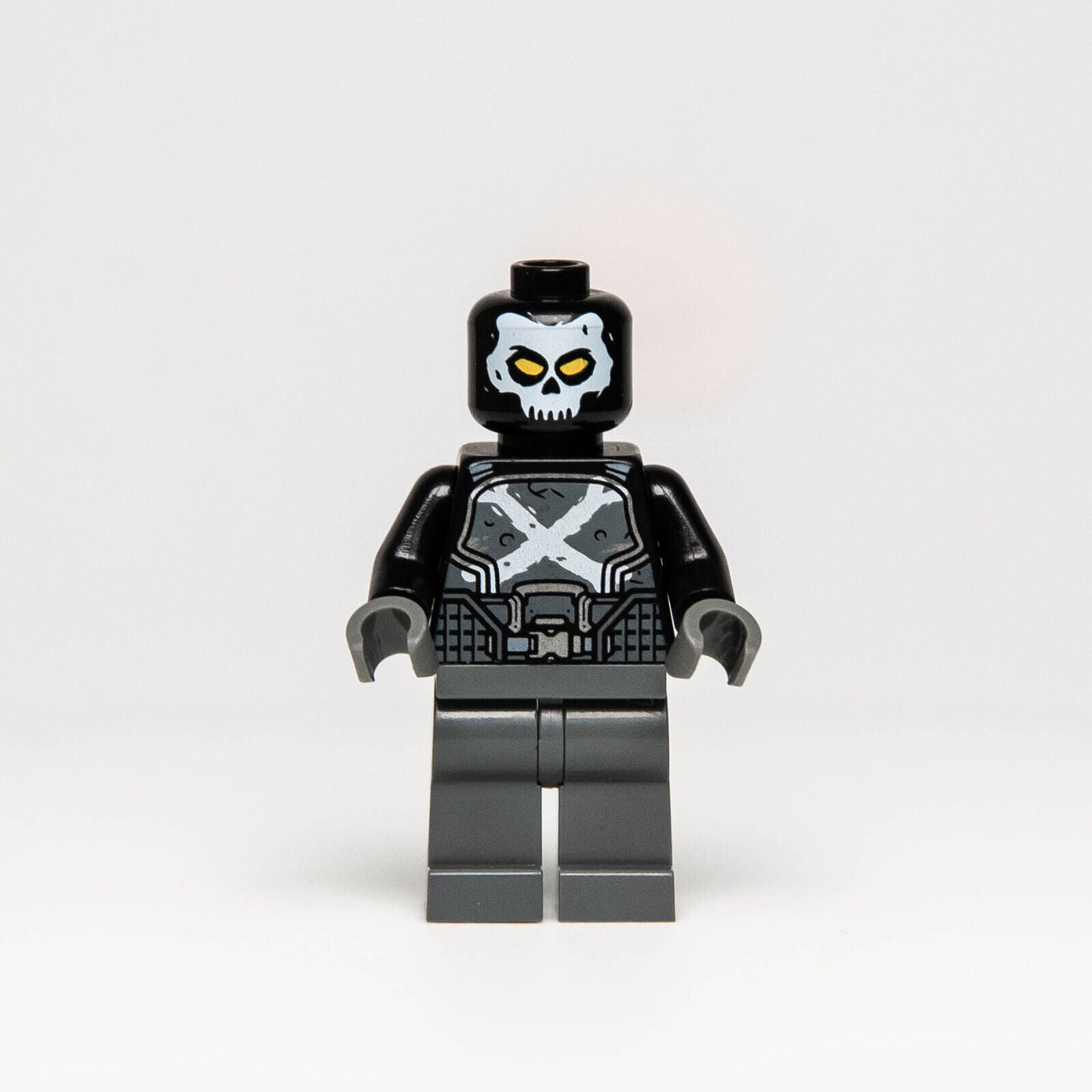 LEGO Marvel Civil War Minifigure - Crossbones (sh262) 76050 Heist