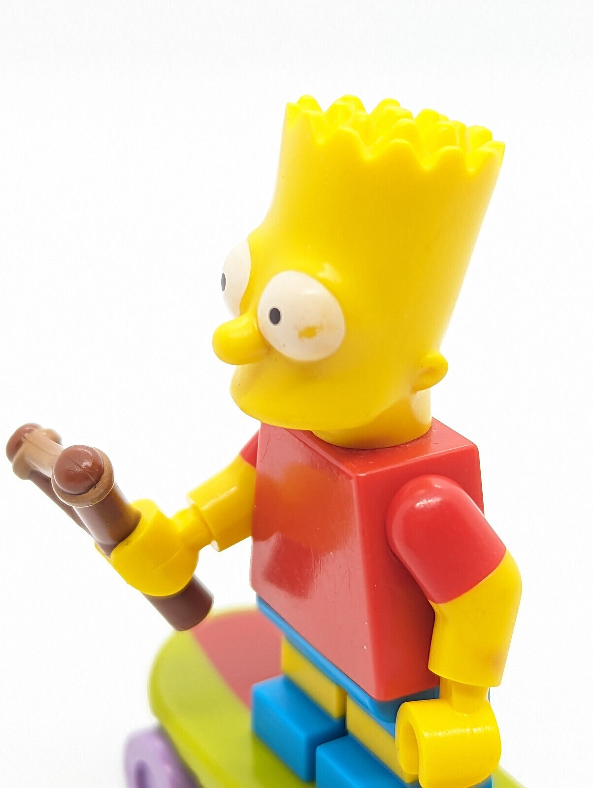 Lego Simpsons Minifigure - Bart with Slingshot & Skateboard (sim026) 71016 Kwik - StudBee