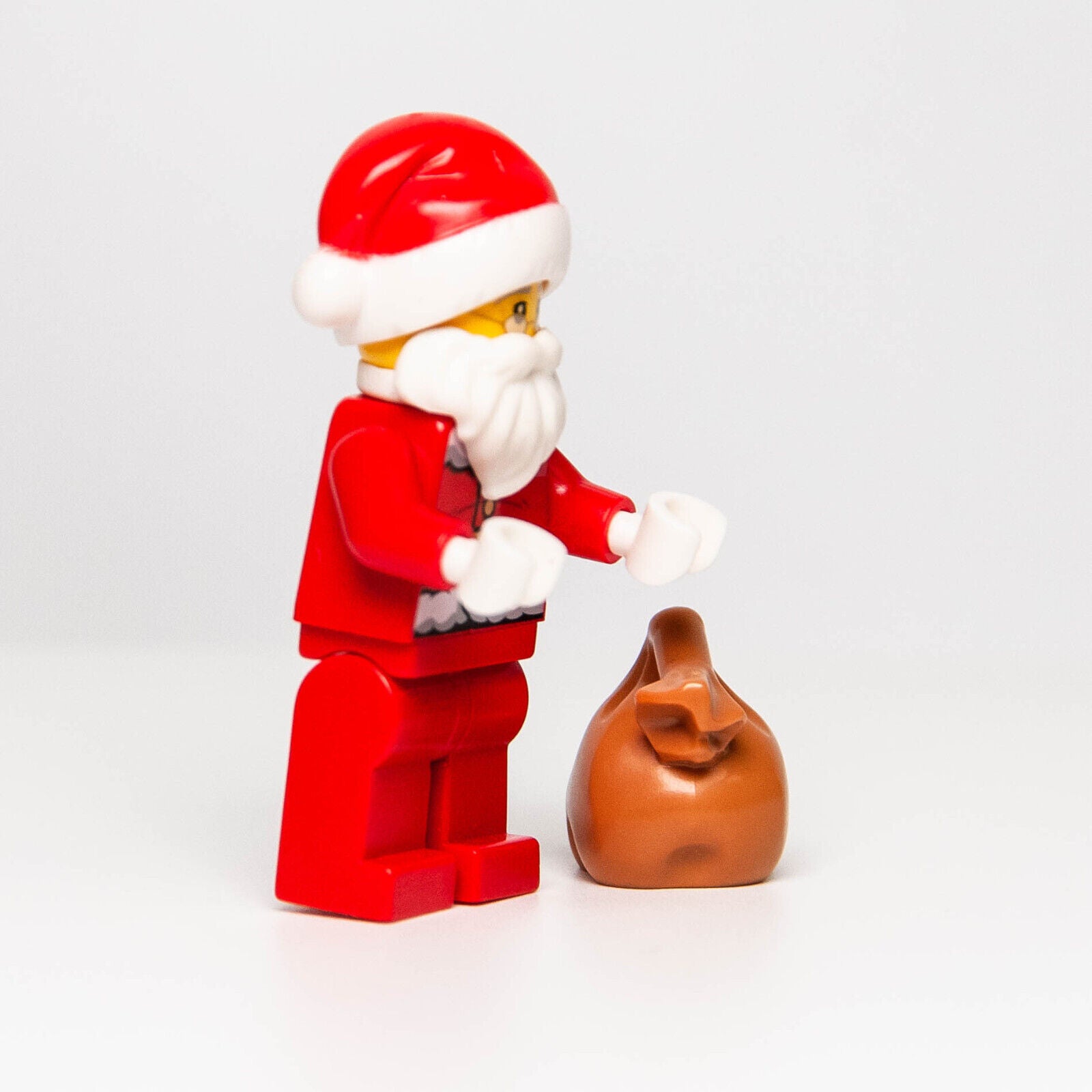 LEGO Santa Claus Advent Minifigure Christmas 60155 (hol110) with Sack (wtr - StudBee