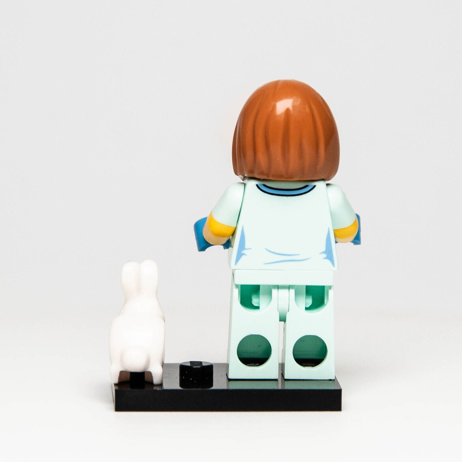 Lego CMF Series 17 Minifigure: Female Veterinarian & Bunny Rabbit (col17-5 71018 - StudBee