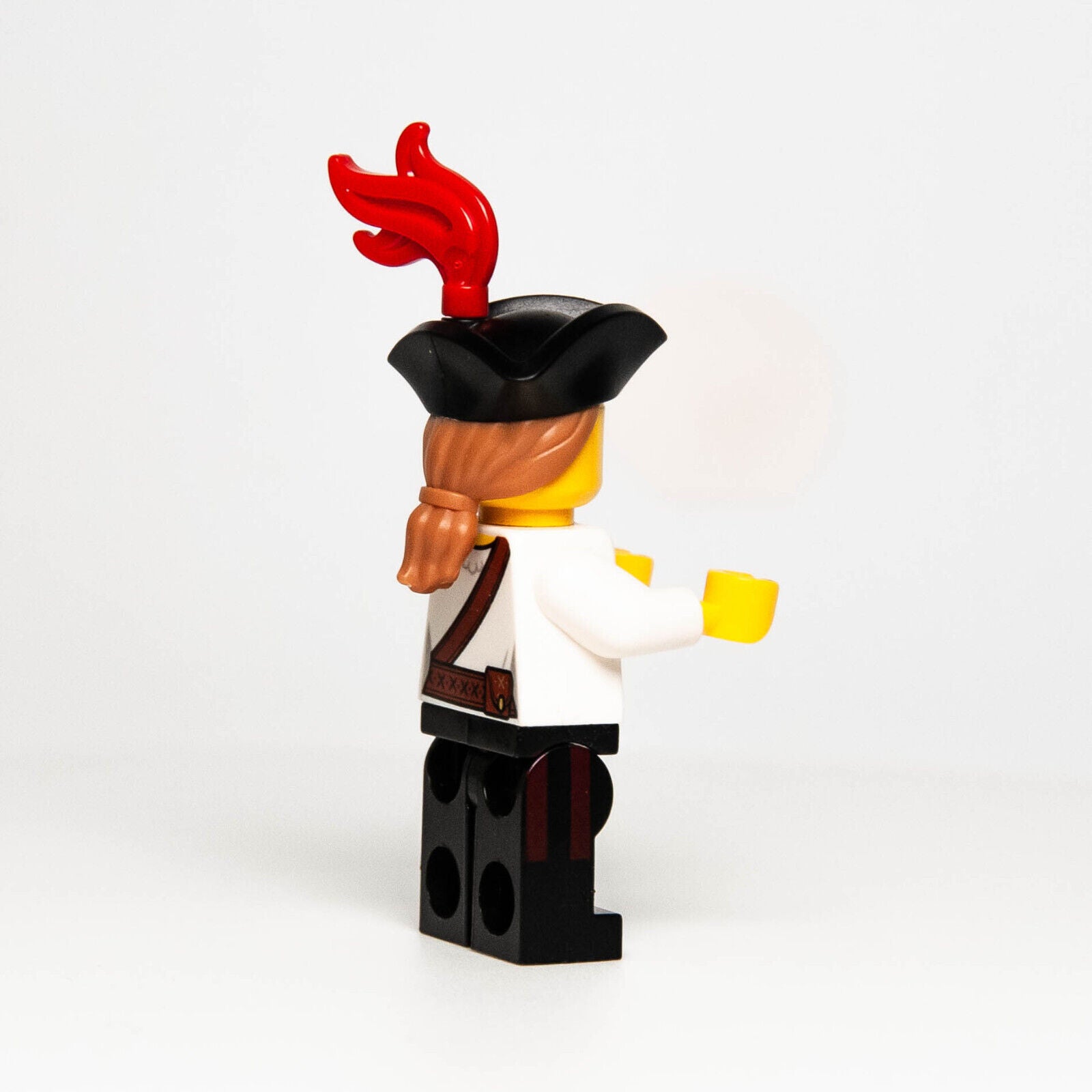 LEGO CMF Minifigure - Pirate Girl Lady 71027 Series 20 (col20-5 col362)