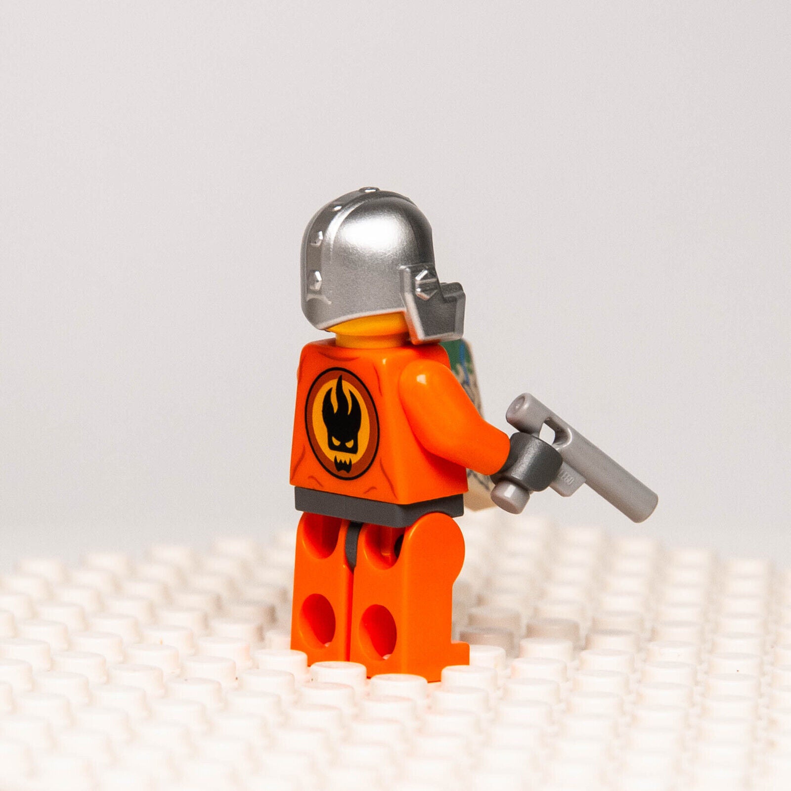 LEGO Agents Minifigure - Break Jaw (agt003) Swamp Raid w/ Map 8632 - StudBee