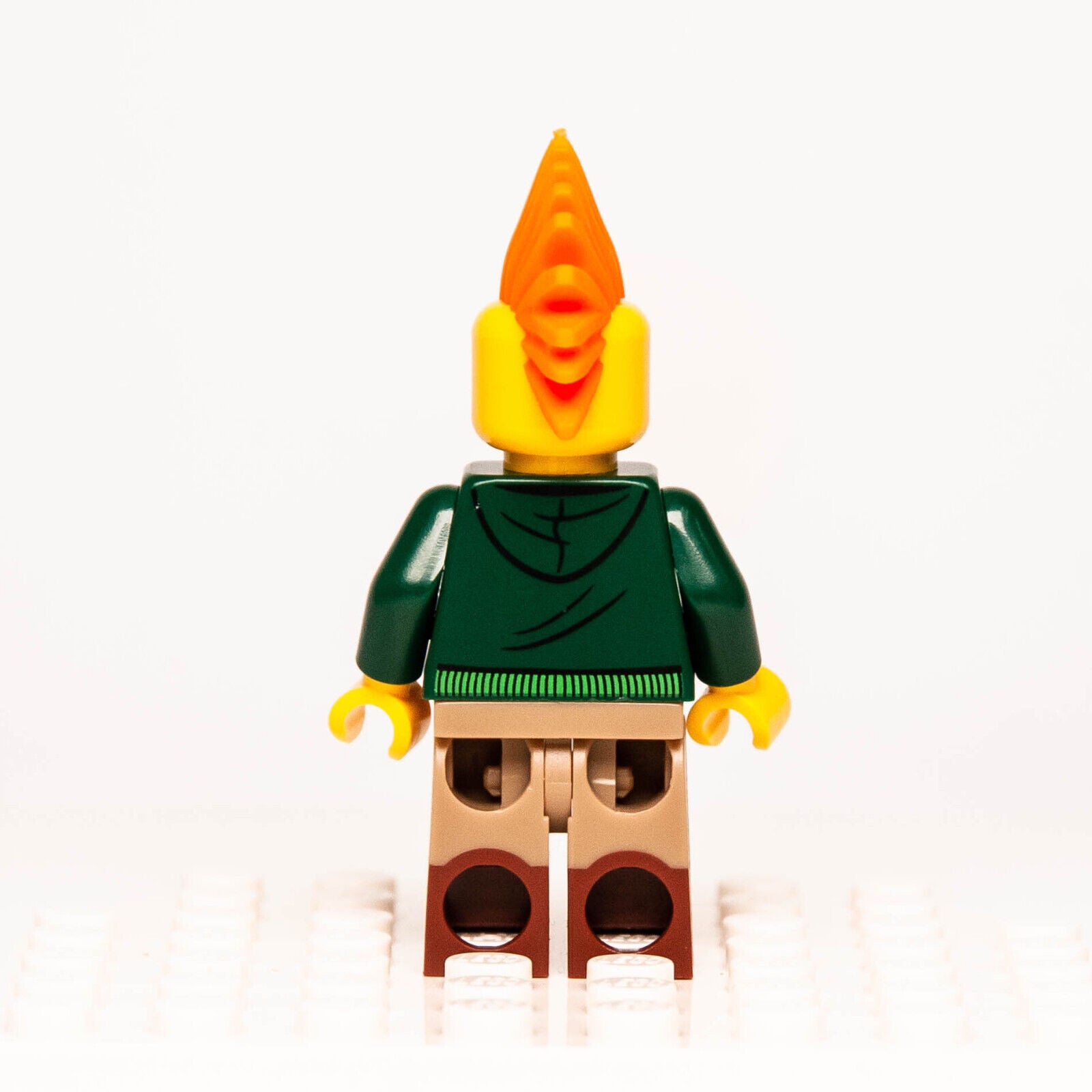 New LEGO BAM Q1 2024 Minifigure - Orange Mohawk Guy with Boom Box (cty - StudBee