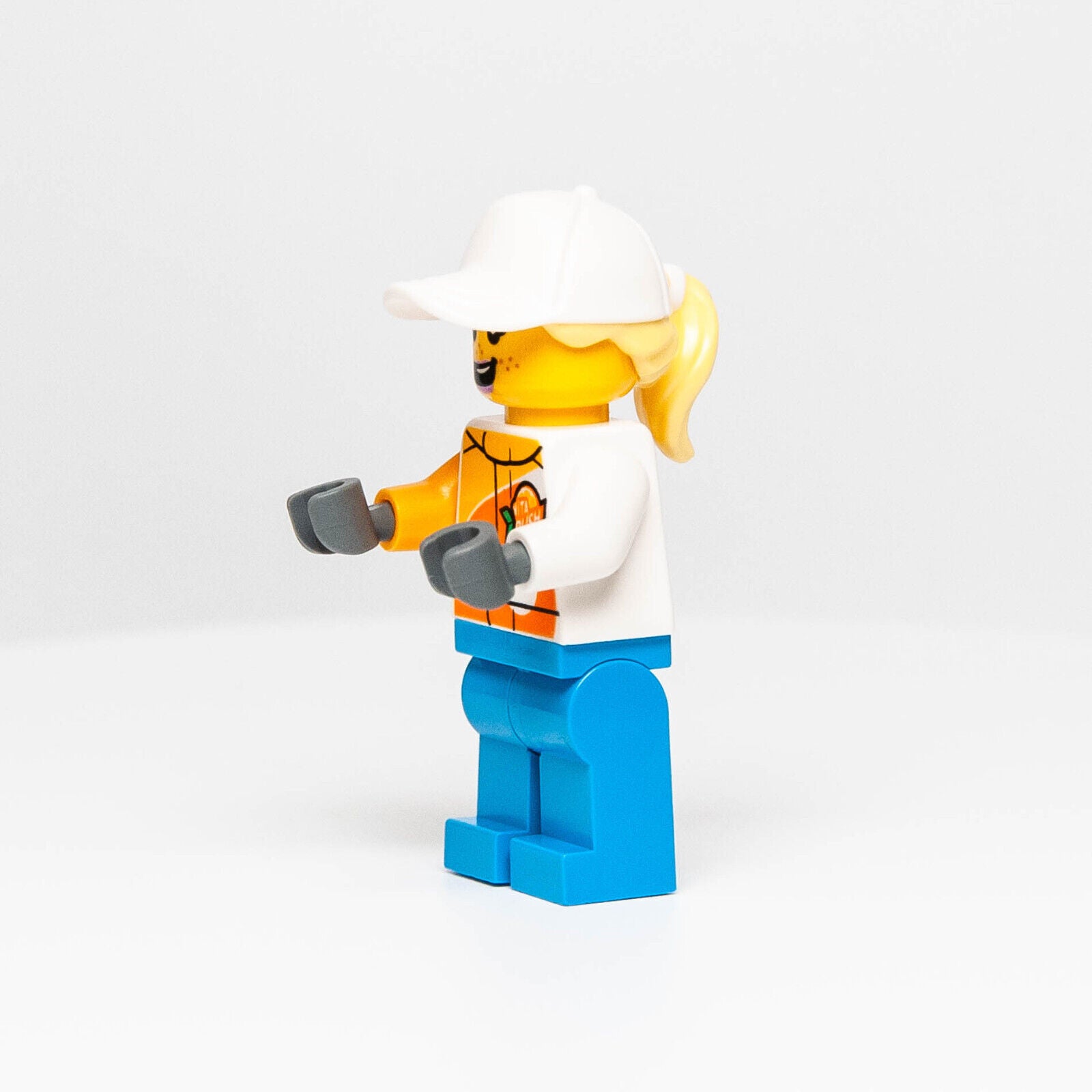 NEW Stuntz Crew, Female "VITA RUSH" (cty1314) Stunt Show Truck 60294 - StudBee