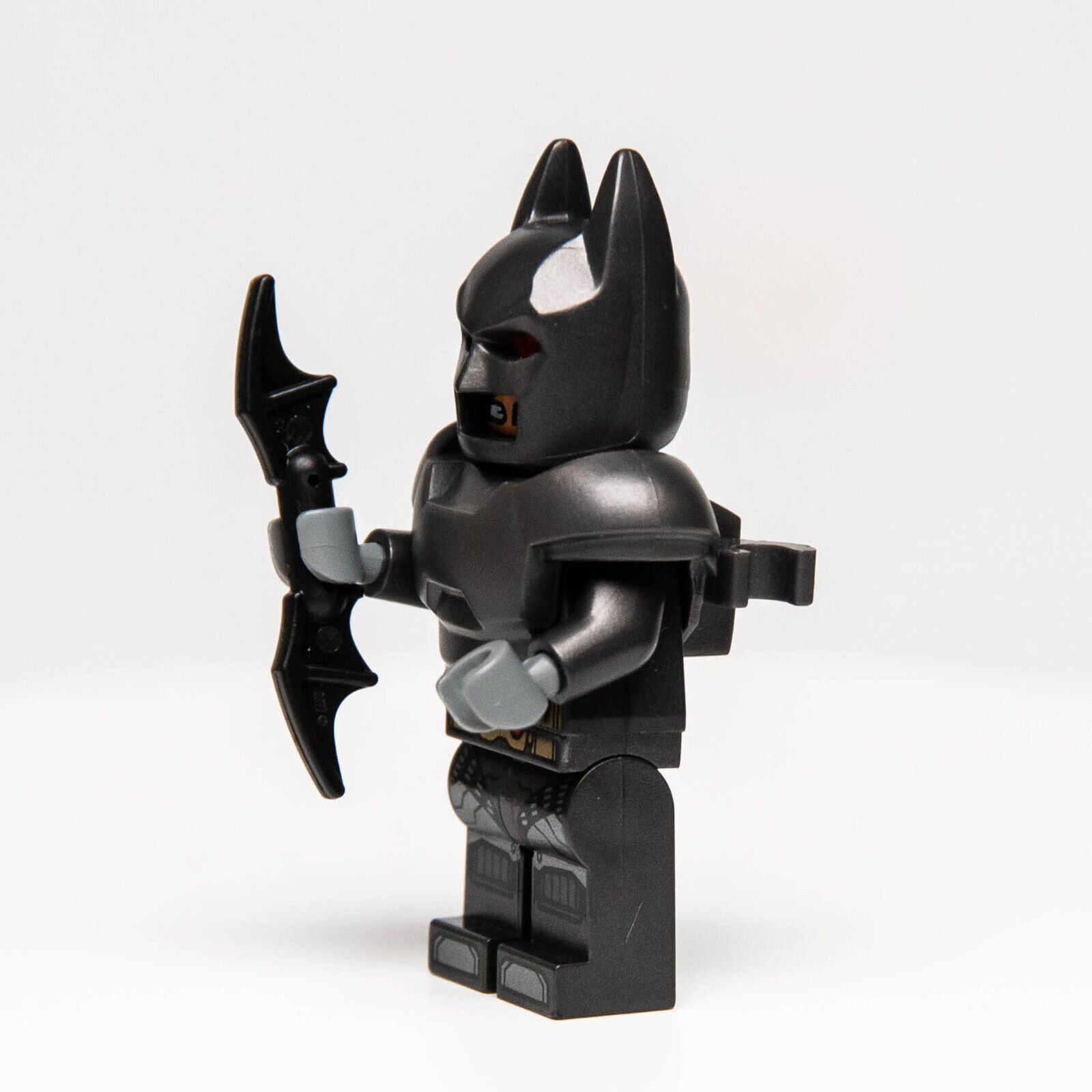 Lego Batman II Minifigure - Heavy Armor (sh528) 76110 211906 - StudBee