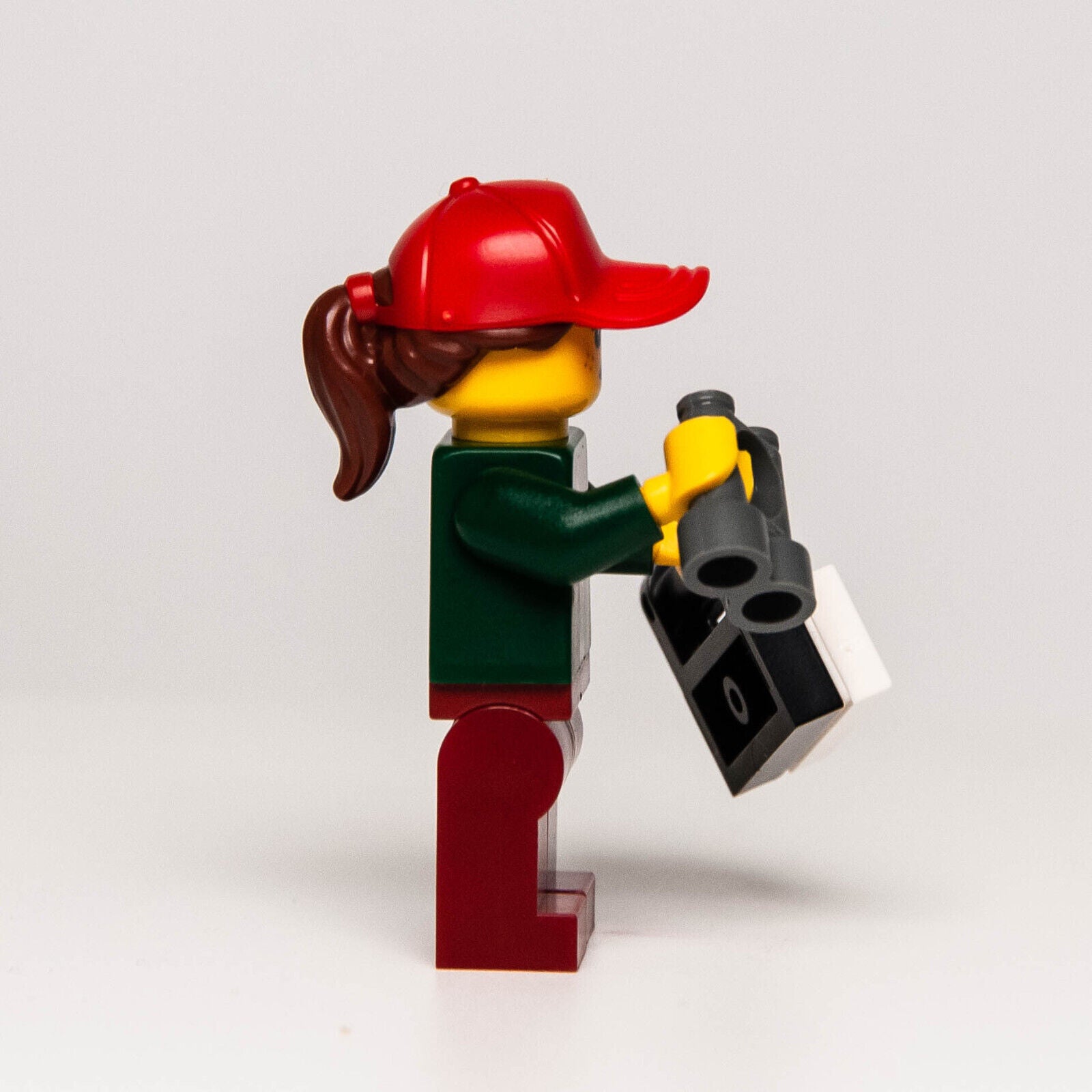 NEW LEGO Wildlife Safari Tourist Female Minifigure (cty1099) 60267 - StudBee