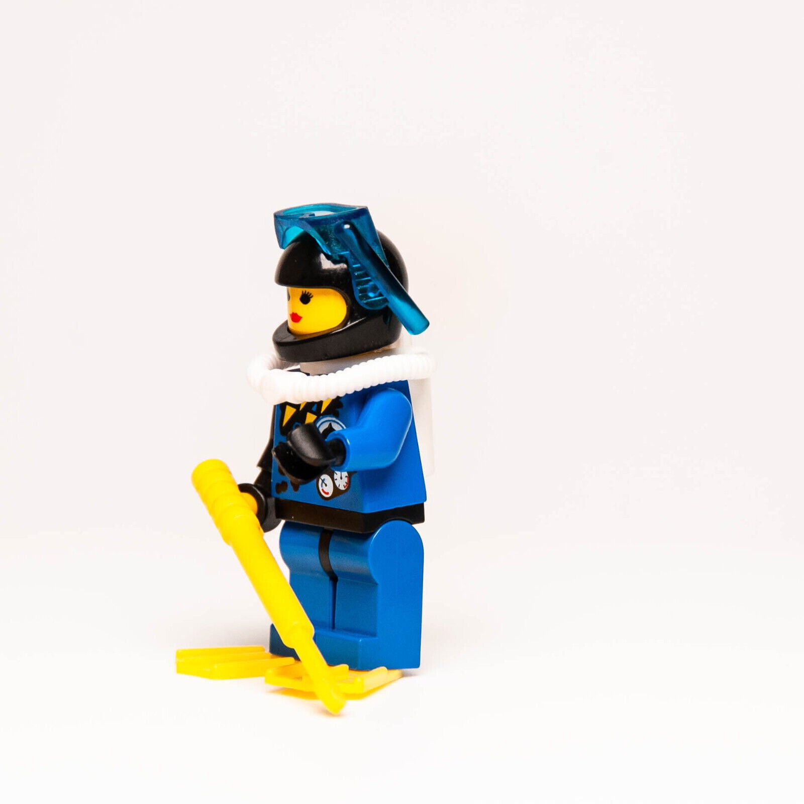 Lego Vintage Divers Minifigure - Blue Diver Female (div002a) 2536 - StudBee