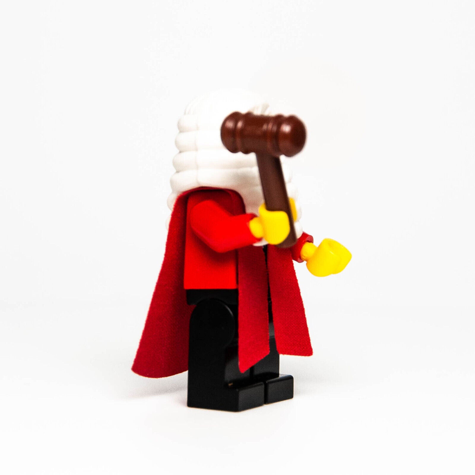 LEGO CMF Series 9 Minifigure- Judge (col09-10) 71000 Parliment Wig Gavel col138