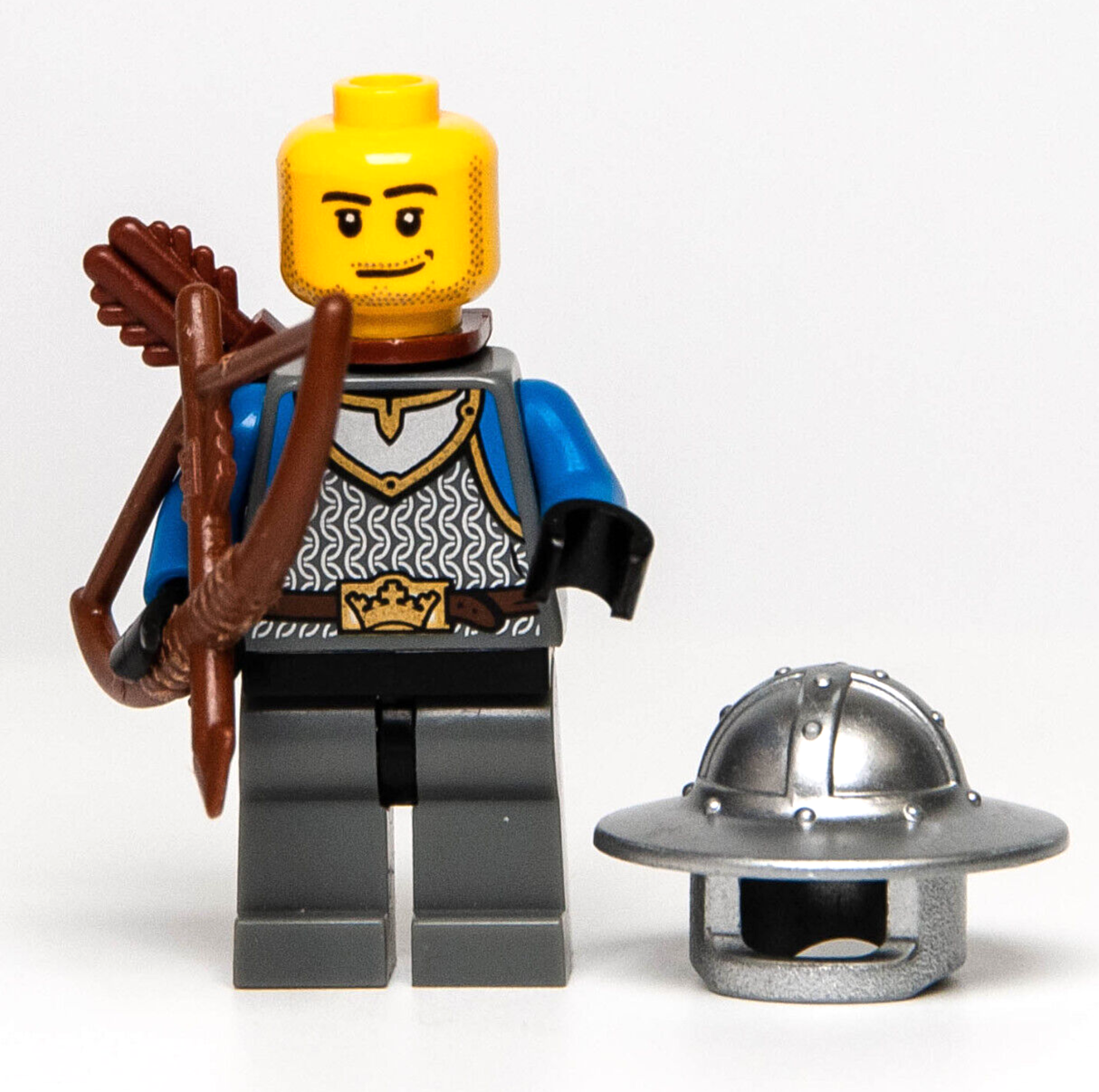 LEGO Castle King's Knight Minifigure (cas531) Kingdoms with Longbow - StudBee