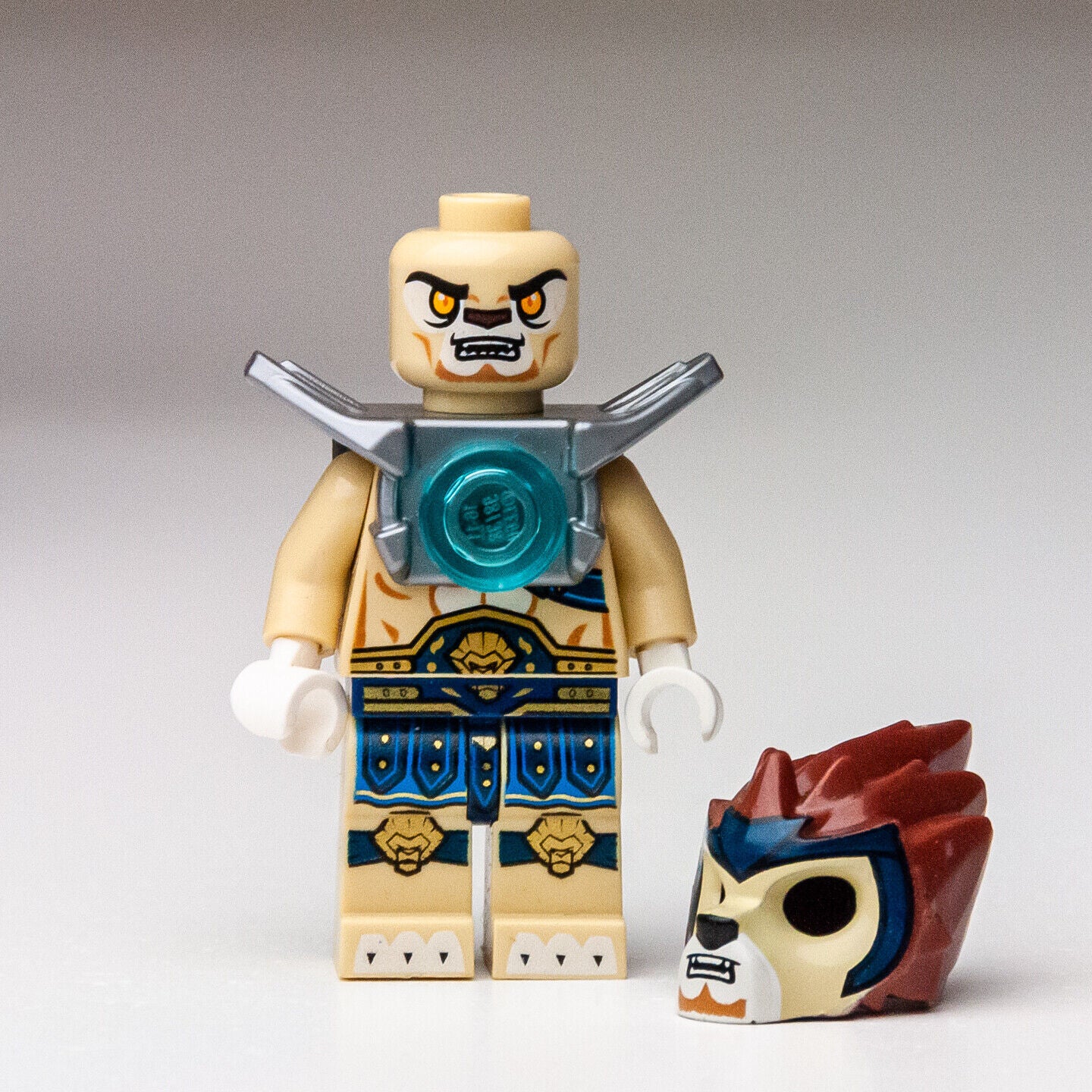LEGO Lennox -  Legends of Chima - (loc006) Minifigure - StudBee