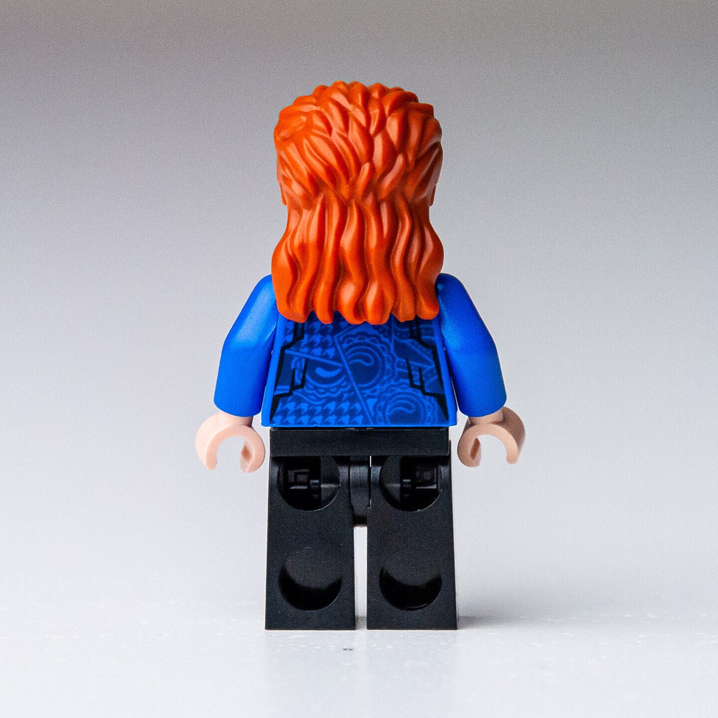 NEW Kathi Dooley (Before) - Queer Eye The Fab 5 Loft - LEGO Minifigure (que006) - StudBee