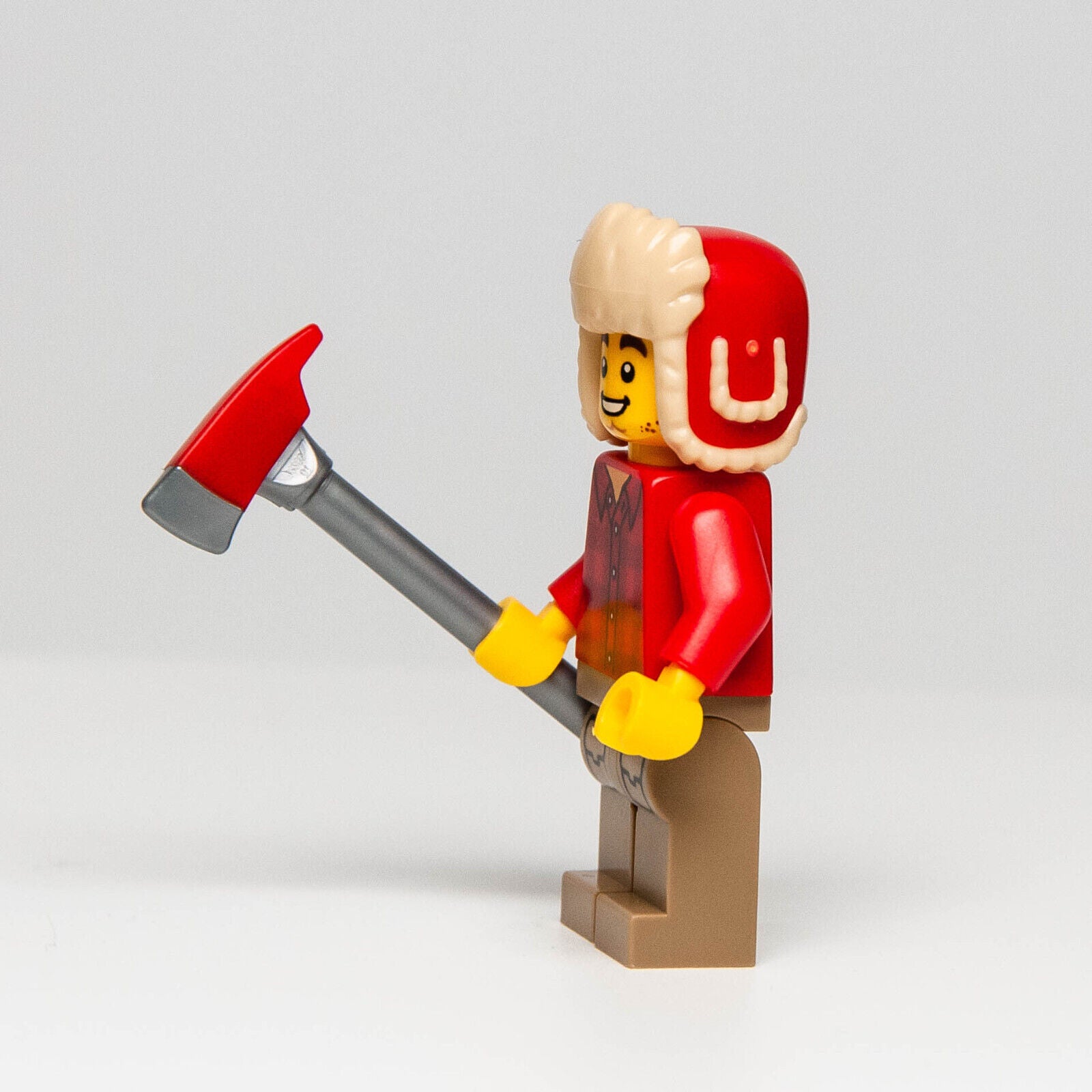 Lego LUMBERJACK Minifigure Scene - Plaid Flannel Shirt, Axe, Wood Logs, Ushanka - StudBee