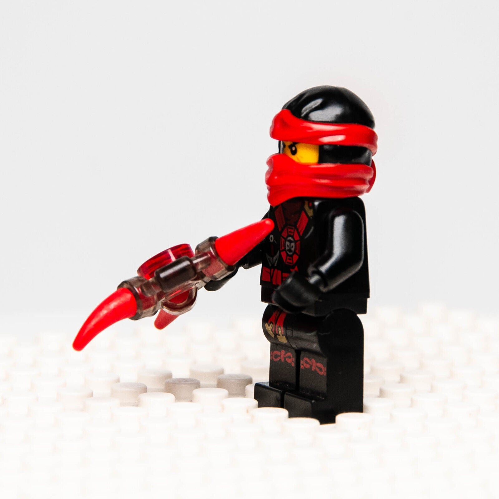LEGO Ninjago Minifigure - Kai Deepstone Armor Possession (njo148) 70735 Ronin - StudBee