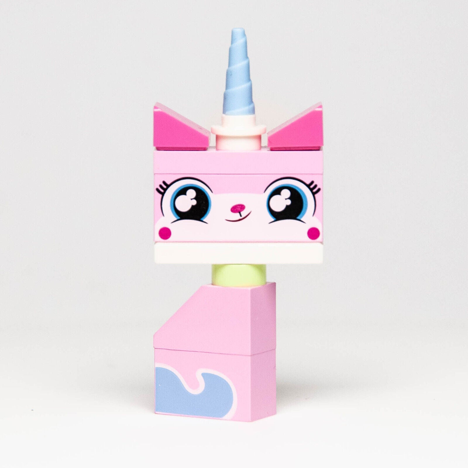 Lego Movie Minifigure - Unikitty Sitting, Lopsided Smile (tlm104) 70833 - StudBee