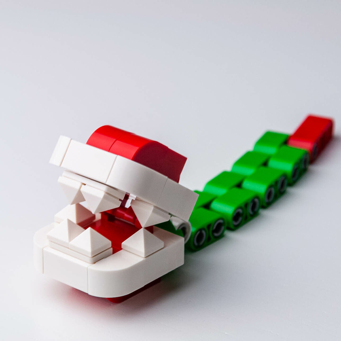 New LEGO Piranha Plant - Guarded Fortress - Expansion Set - 71362 (mar0039) - StudBee