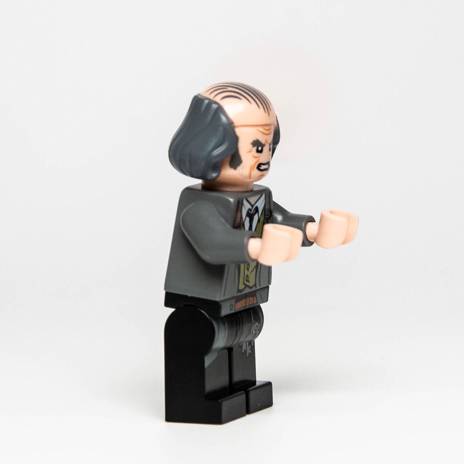 LEGO Harry Potter Minifigure - Argus Filch (hp140) 75954 Whomping Willow - StudBee