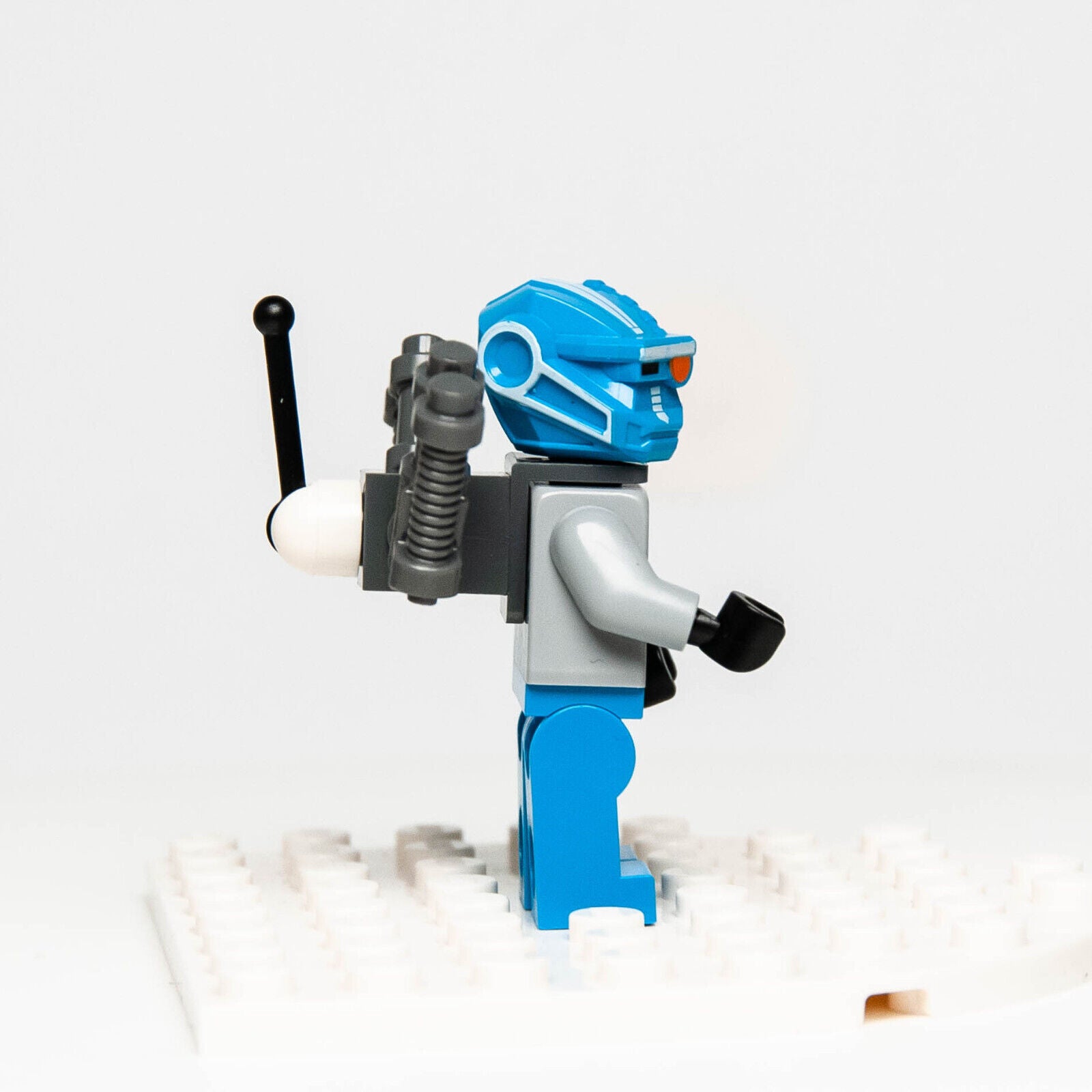 LEGO Galaxy Squad Space Minifigure - Robot Sidekick (gs004) 70709 Dark Azure - StudBee