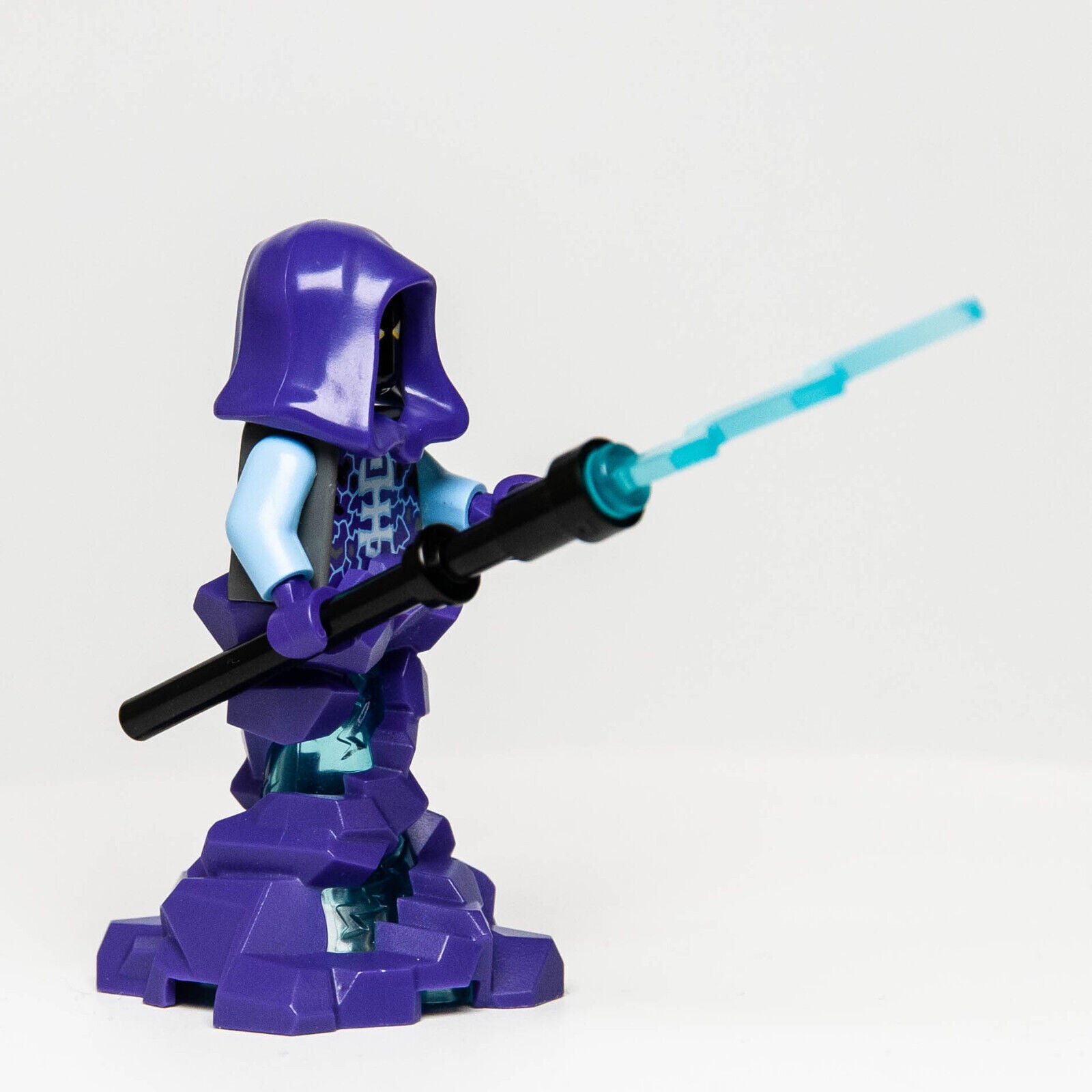 LEGO Rogul (w/ Weapon) Minifigure - 70354 70348 (nex077) *Dents* - StudBee