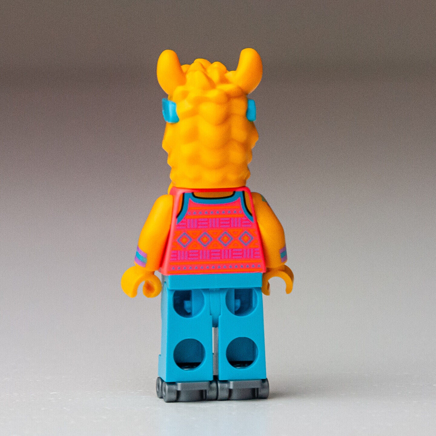 Party Llama w/ Skates - BeatBox 43105 LEGO Vidiyo Minifigure (vid004a) - StudBee