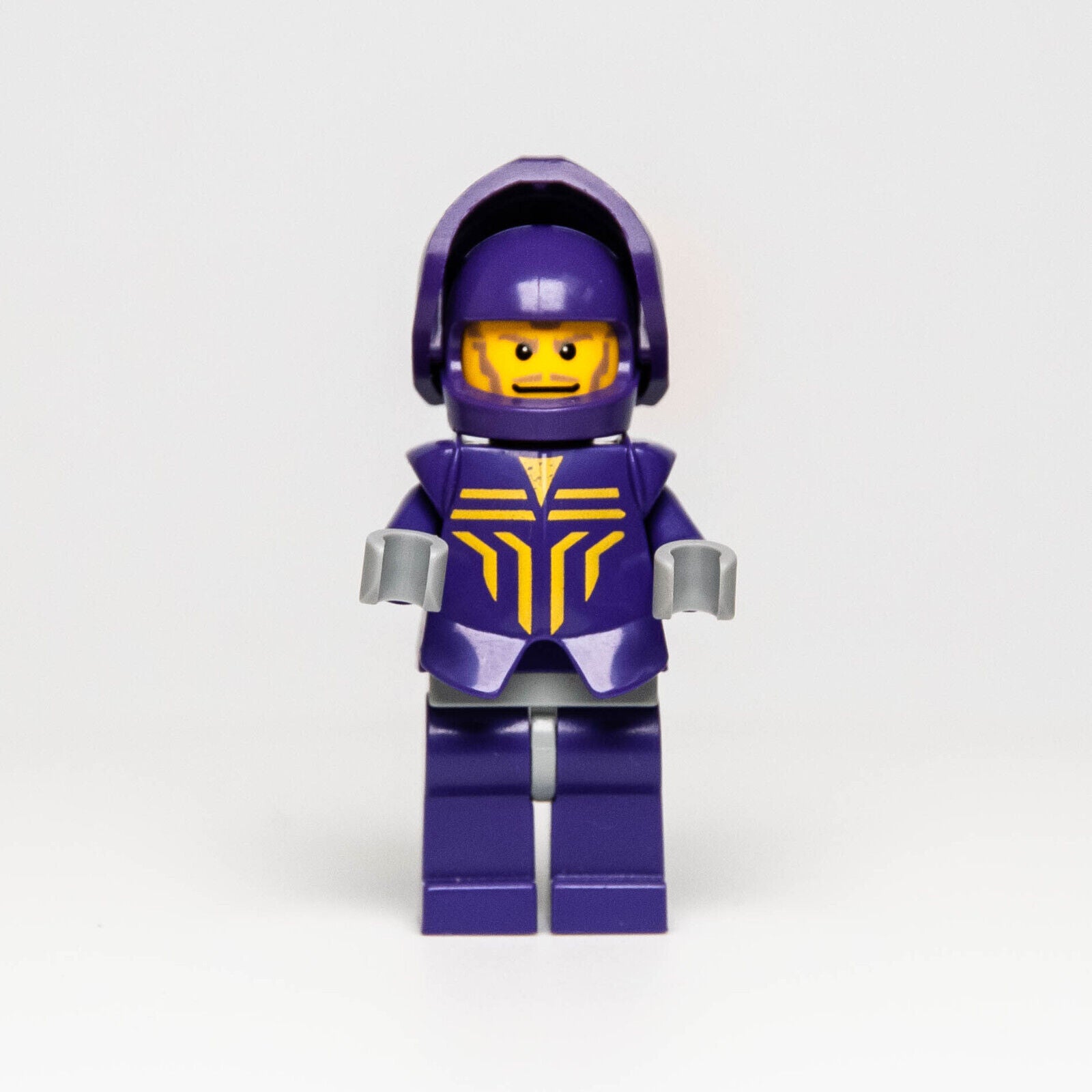 LEGO Castle Knights Kingdom II Minifigure - Danju (cas262) Wolf Purple 8781 8777 - StudBee