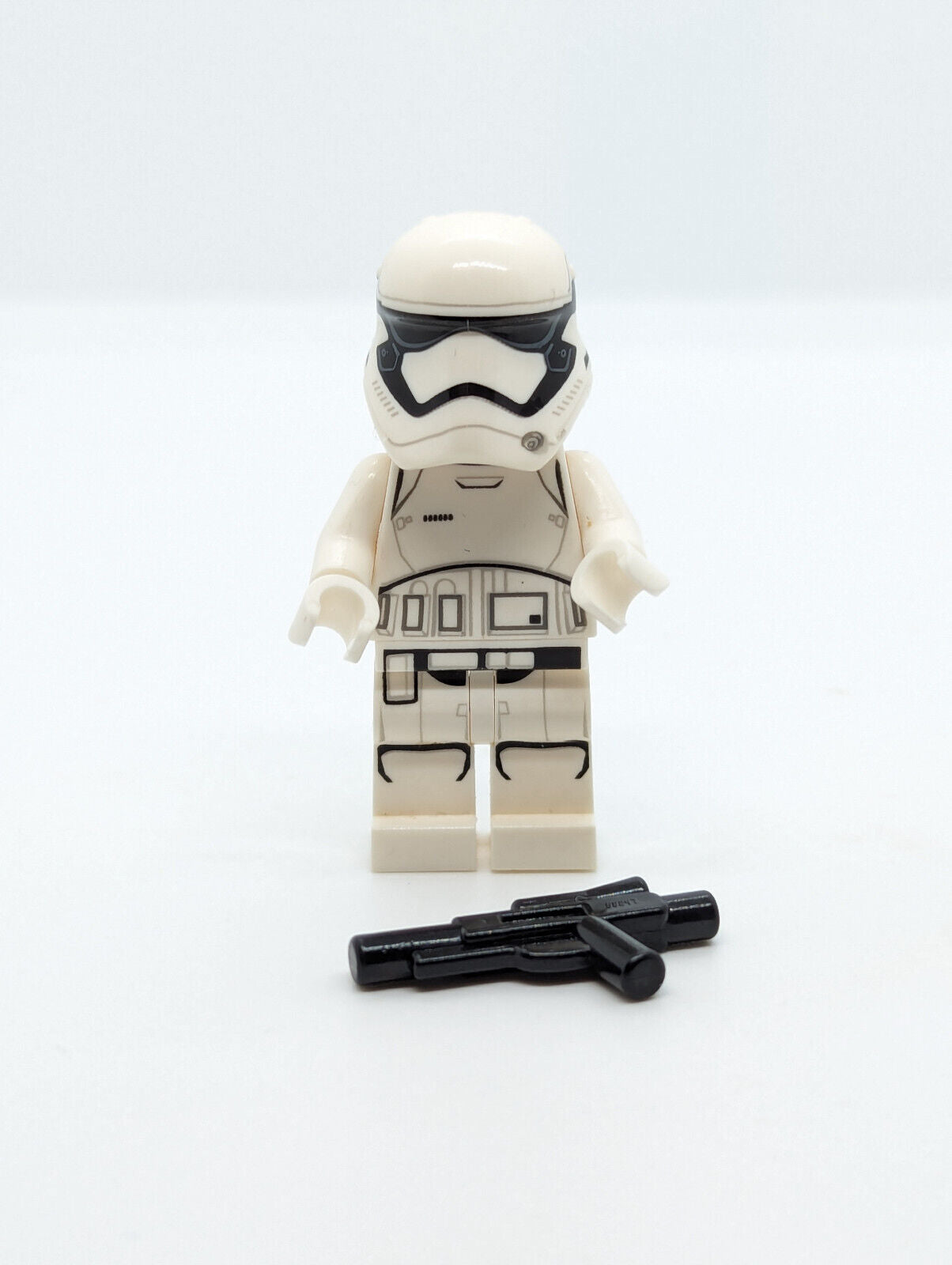 LEGO Star Wars First Order Stormtrooper (sw0905) 75245 Pointed Mouth Pattern - StudBee