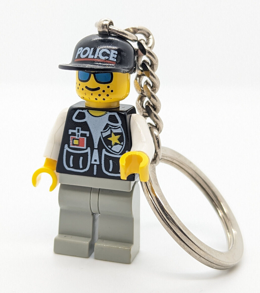 LEGO Minifigure Classic City Police Officer Cop Key Ring Chain 3954 (cop009) - StudBee