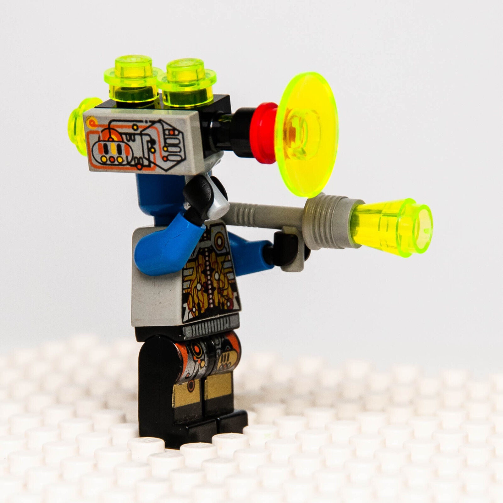 LEGO UFO Droid Blue Techdroid 1 Minifigure (sp043) Space Alien Robot 4305 - StudBee