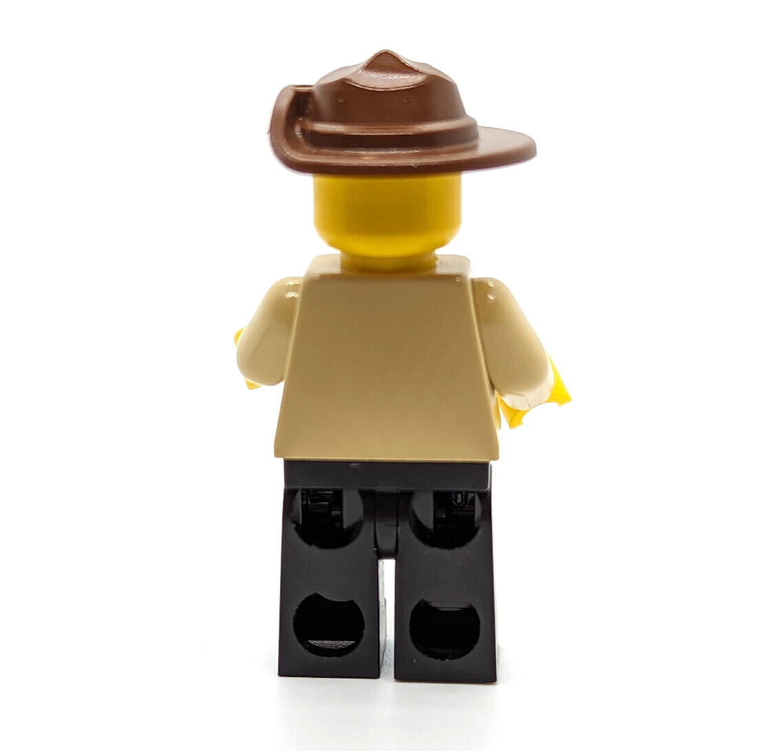 LEGO Adventurers Desert Minifigure Johnny Thunder, Hieroglyphs Map (adv010) 5988 - StudBee