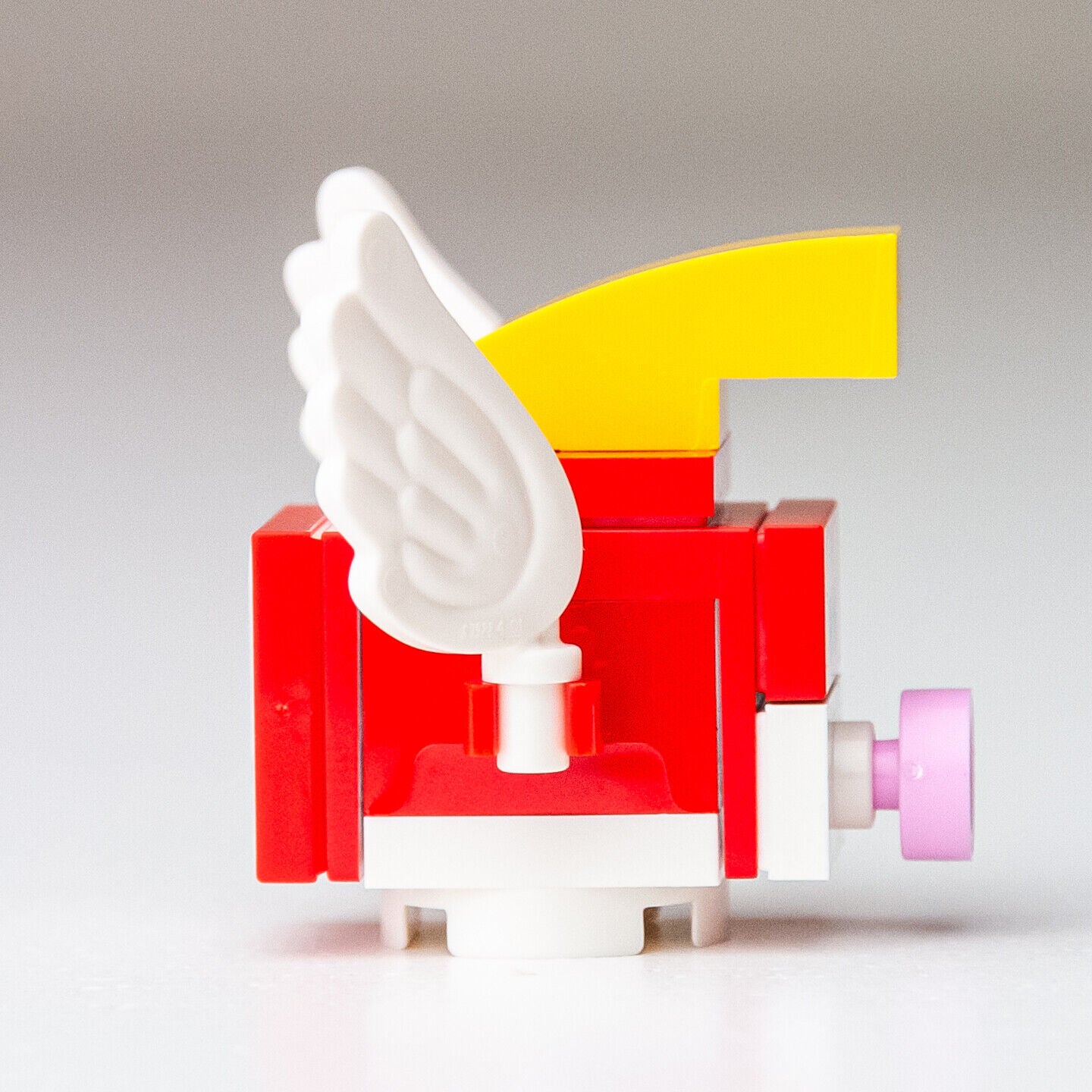 New LEGO Cheep Cheep Minifigure - Toad's Treasure Hunt - 71368 (mar0018) - StudBee