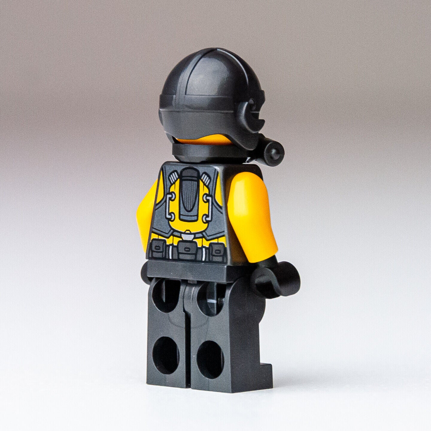 LEGO AIM Agent Minifigure - Avengers Tower Battle - 76166 (sh624) - StudBee