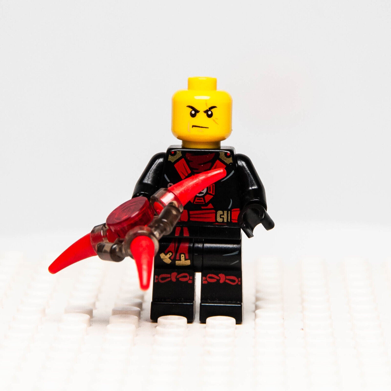 LEGO Ninjago Minifigure - Kai Deepstone Armor Possession (njo148) 70735 Ronin - StudBee