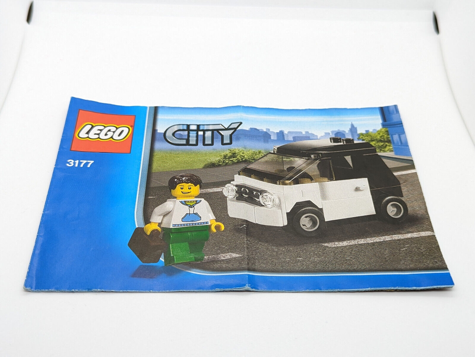 LEGO City 3177 Mini Smart Small Car - 100% Complete w/ Manual & Box - StudBee