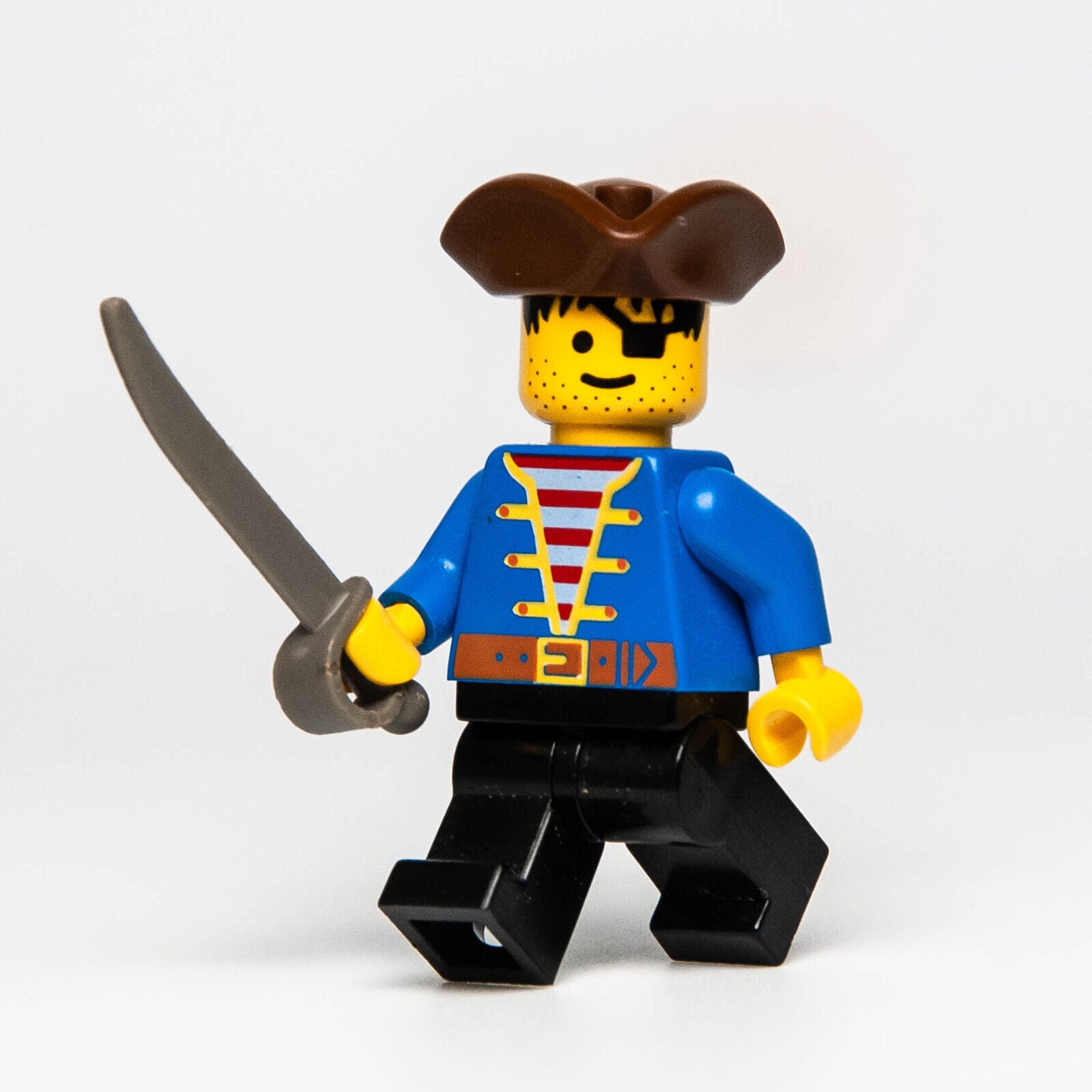 LEGO Pirates Minifigure - Pirate Blue Jacket (PI080) 1970 1889 Treasure - StudBee