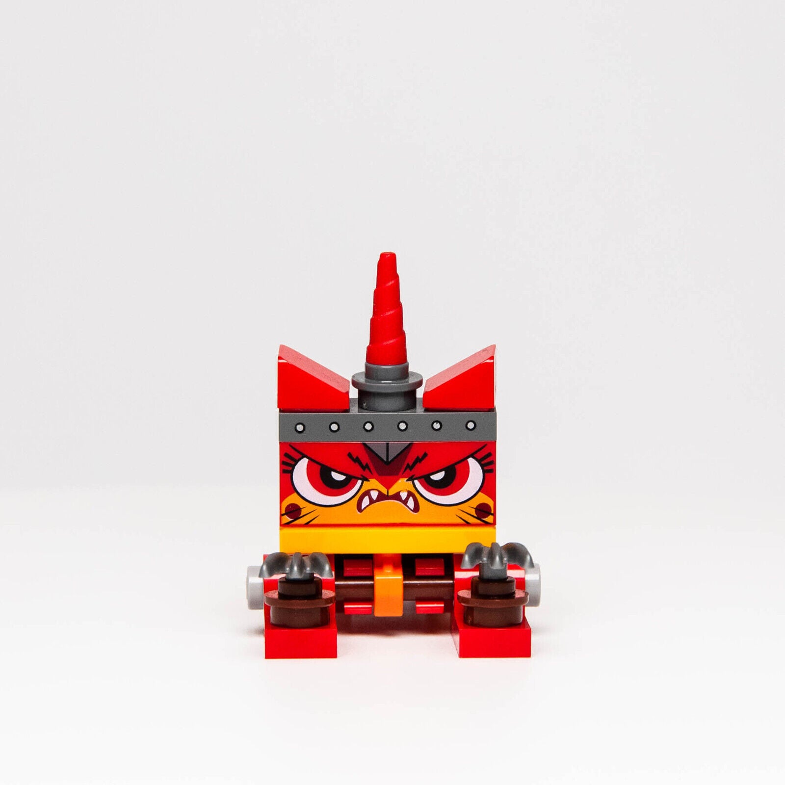 NEW LEGO  Unikitty - Warrior Kitty Minifigure - Movie Maker (tlm179) - StudBee