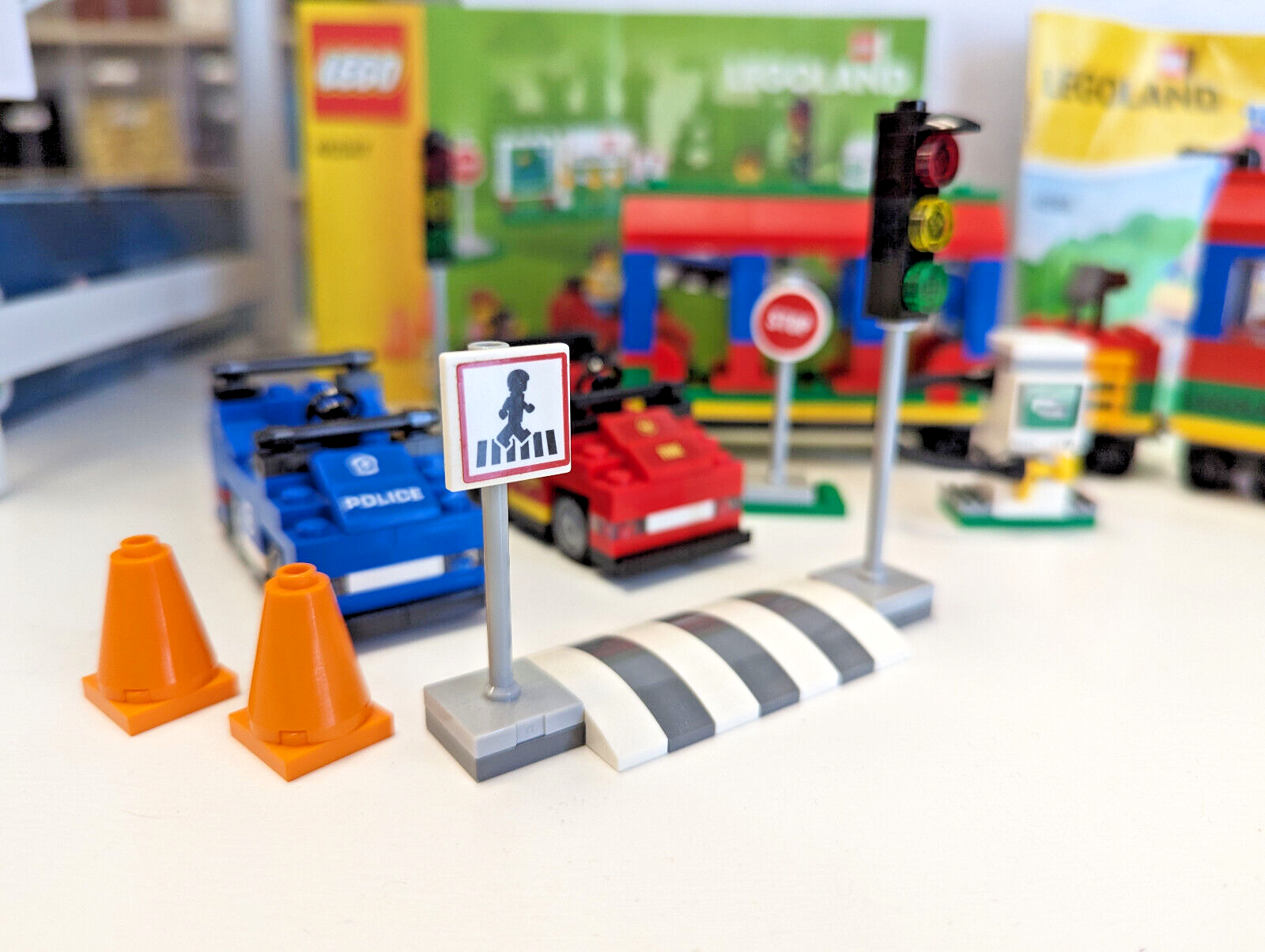 Lego Legoland Exclusive Set Lot: Driving School Cars (40347) & Train (40166) - StudBee