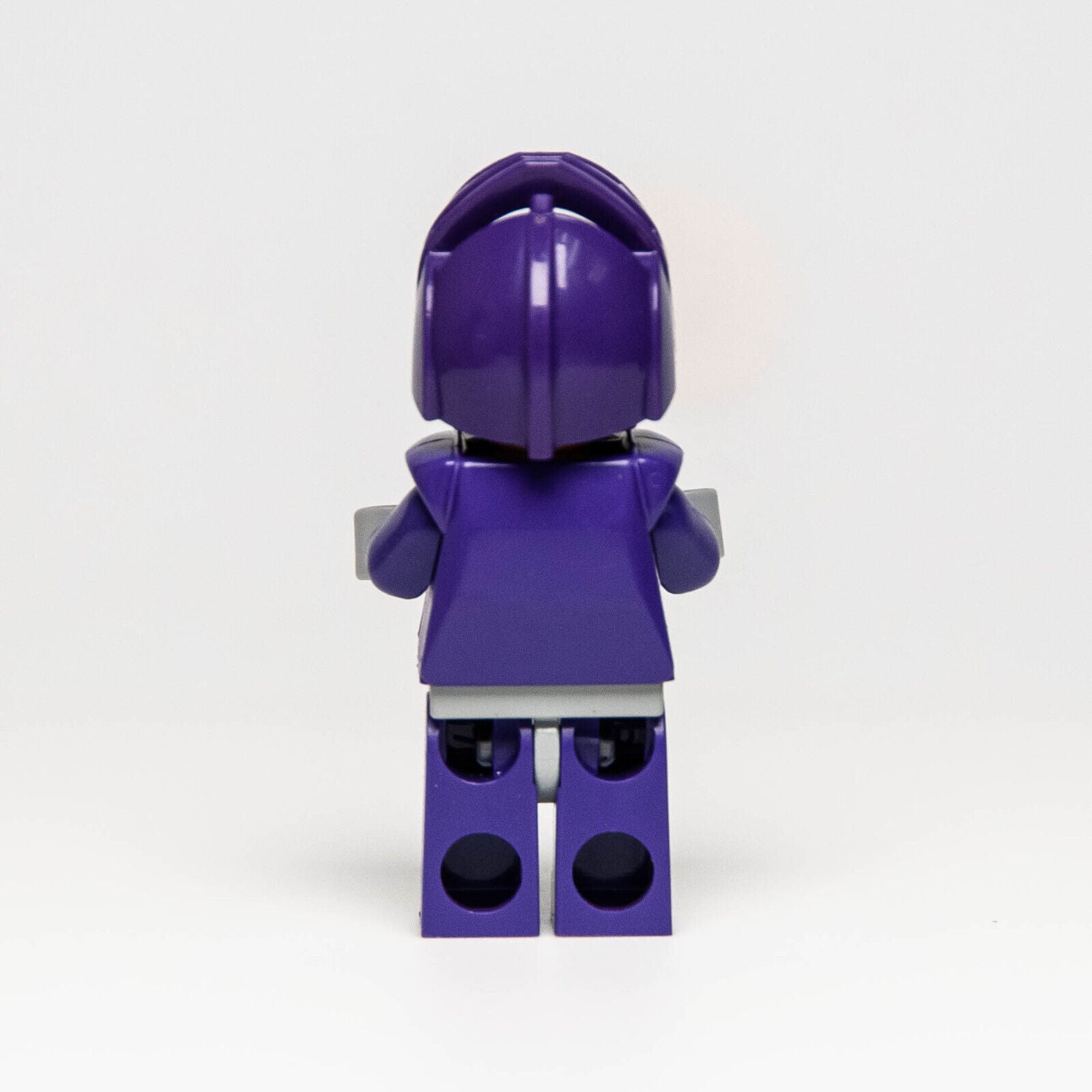 LEGO Castle Knights Kingdom II Minifigure - Danju (cas262) Wolf Purple 8781 8777 - StudBee