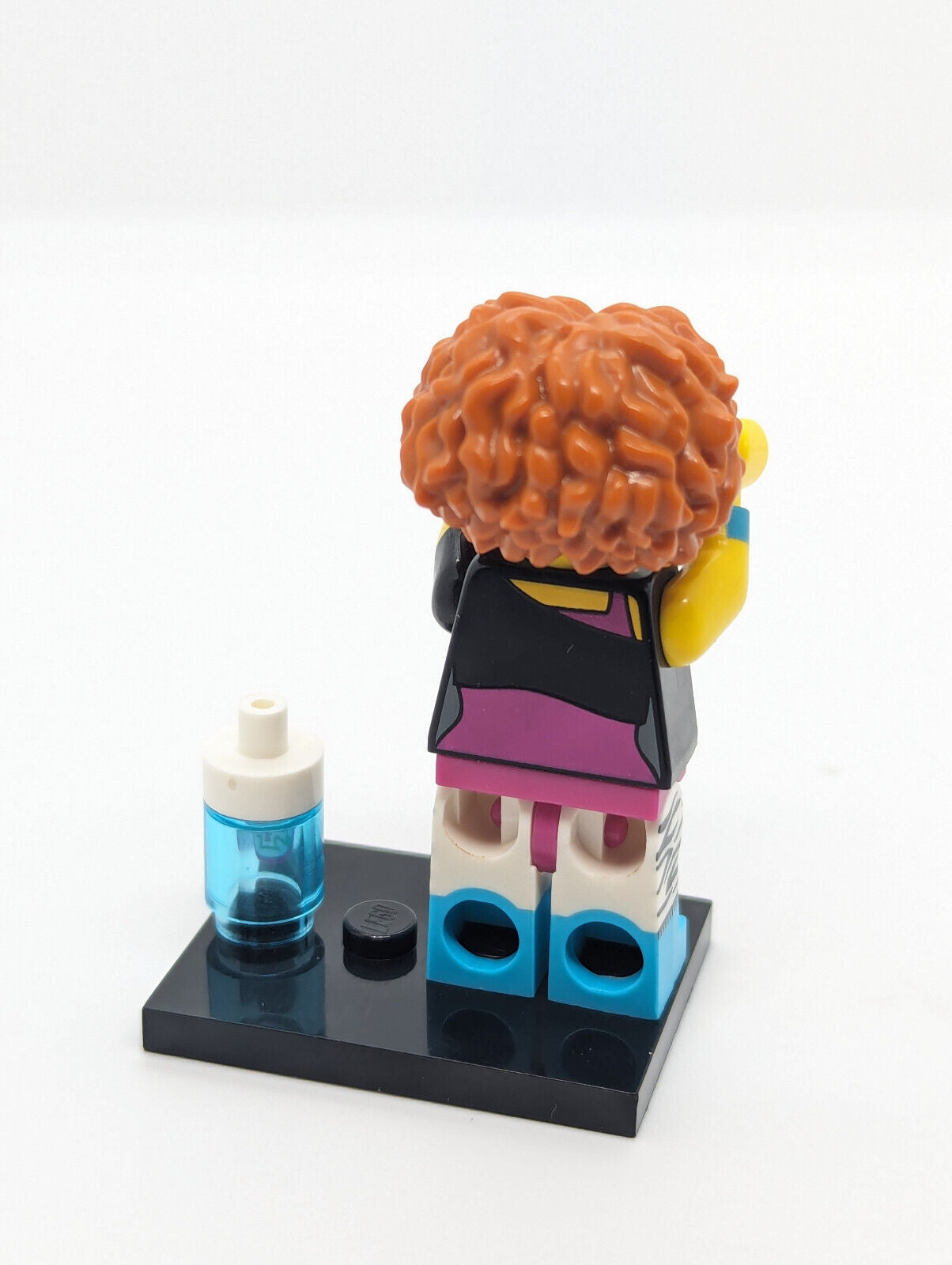 LEGO Dance Aerobics Instructor Minifigure - CMF Series 17 (col299) 80's 90's - StudBee