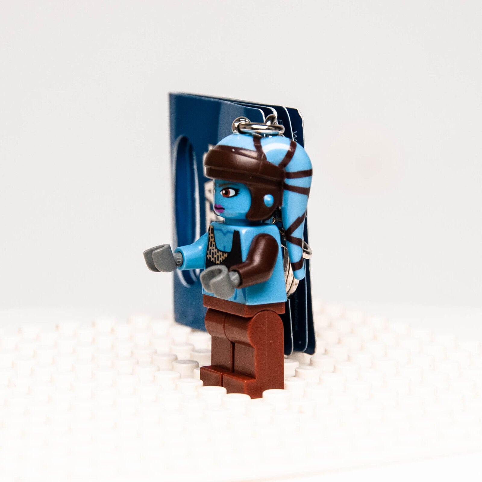 LEGO Star Wars Aayla Secura Minifigure Minifig Key Chain 2011 RETIRED RARE! - StudBee