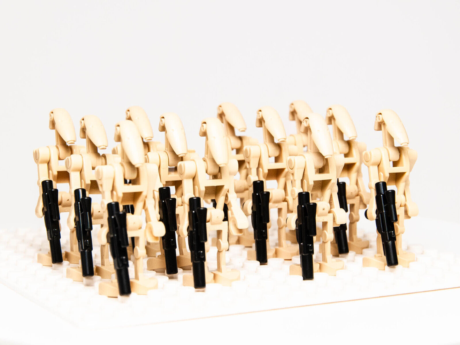 New LEGO Star Wars Minifigure x 12 - Battle Droid Straight Arm Blaster (sw0001c) - StudBee
