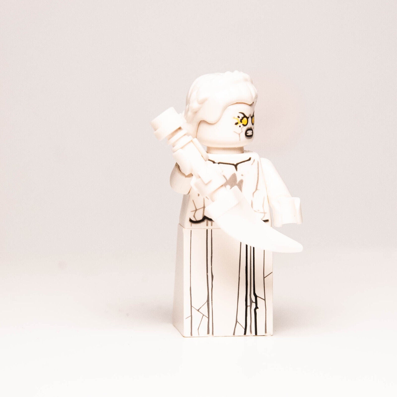 LEGO Nexo Knights Minifigure - White Stone Statue (nex121) 70357 Knighton Castle - StudBee
