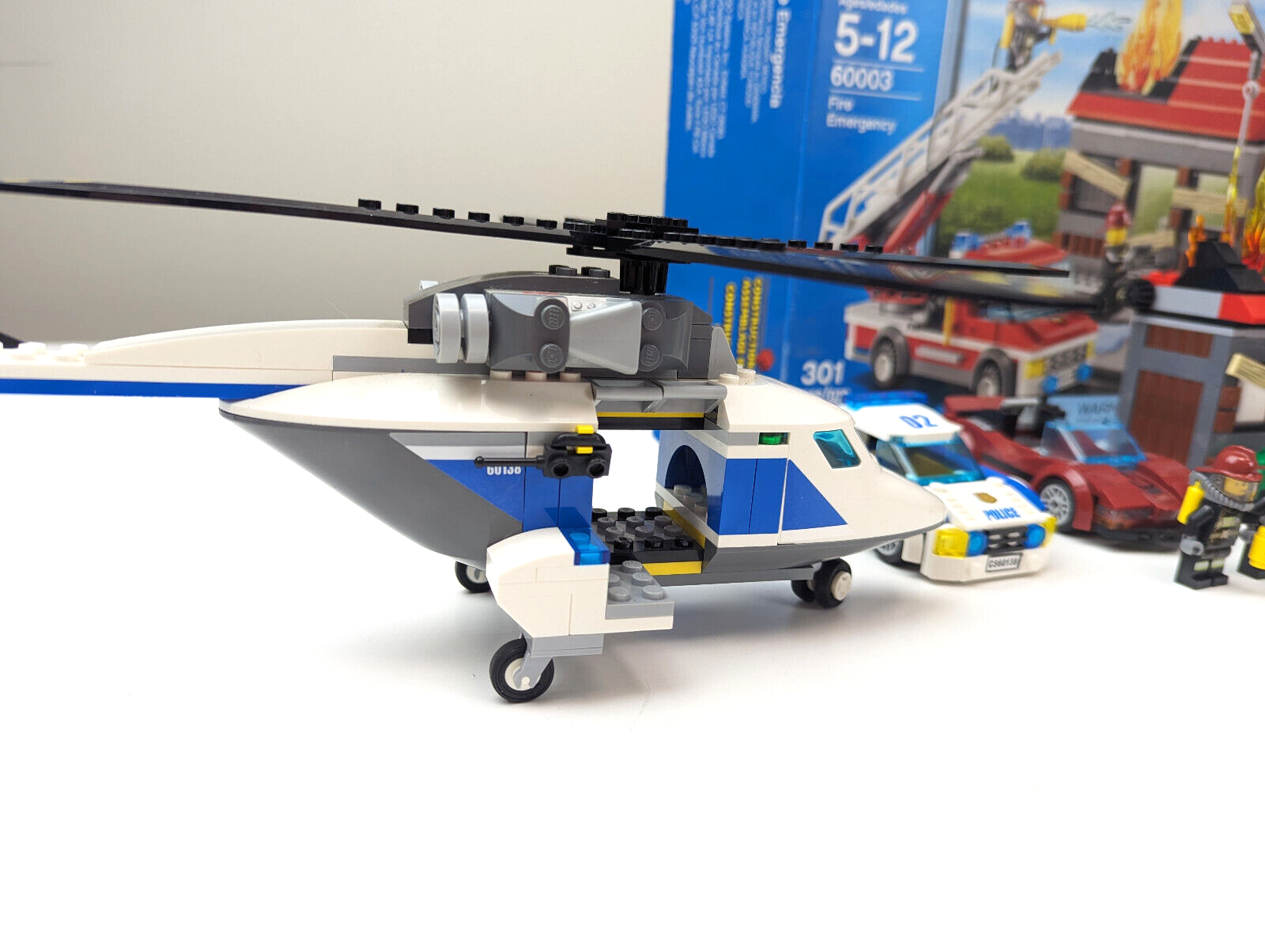 LEGO City Police Lot: 60003 Fire Emergency & 60138  High-Speed Chase - StudBee