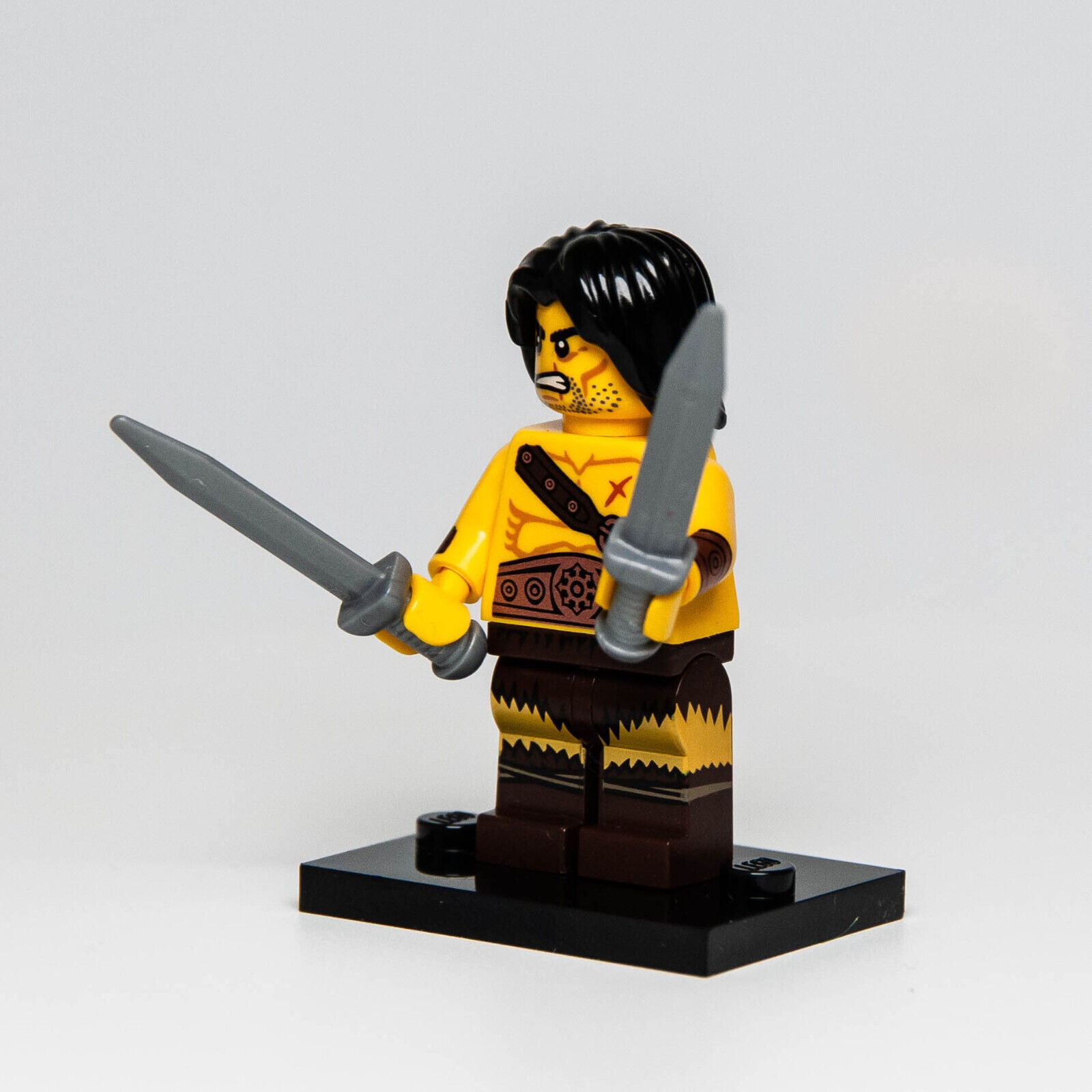 New LEGO CMF 71002 Series 11 - Barbarian (col11-1) col163 - StudBee
