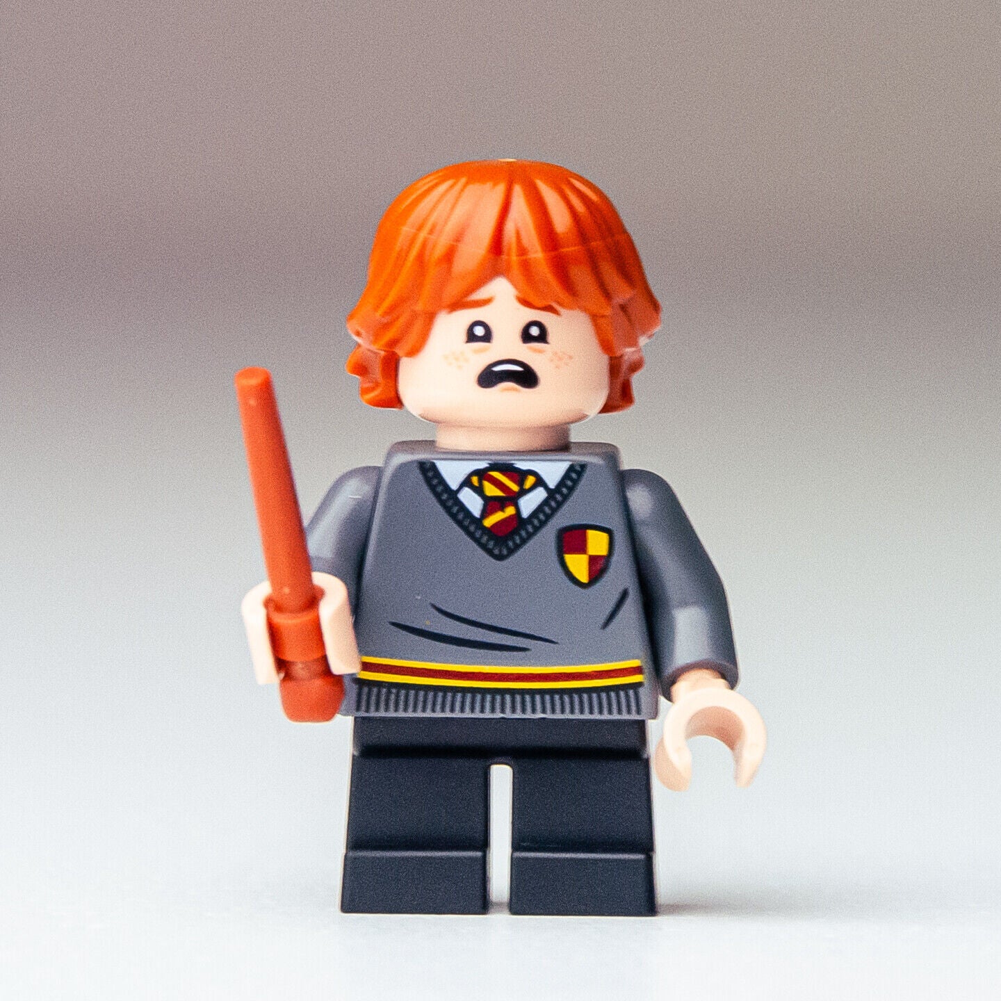 New LEGO Ron Weasley Minifigure - Hogwarts Moment - 76382 (hp273) - StudBee