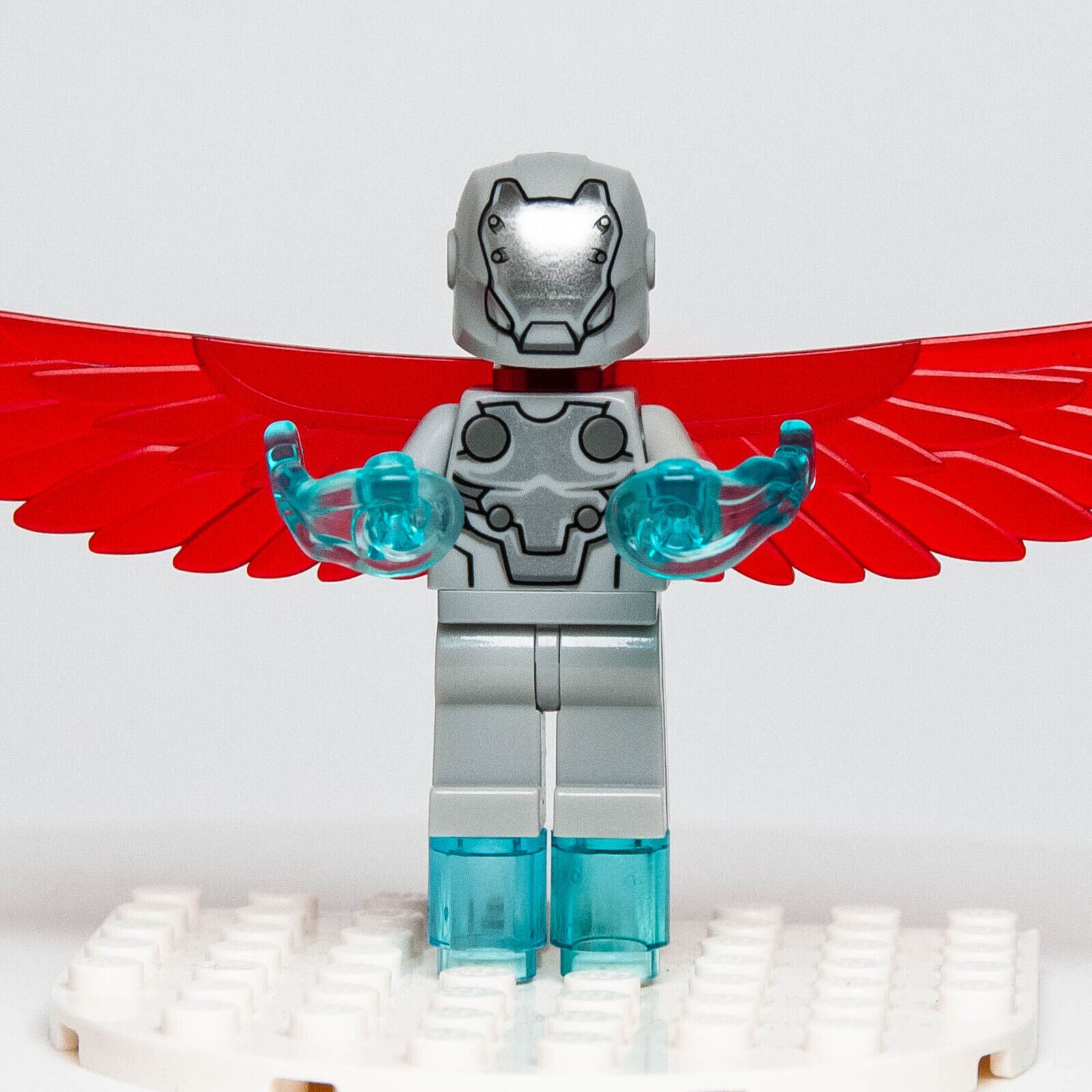 LEGO Avengers Minifigure:  Super-Adaptoid (sh0366) 76076 Captain America sh366