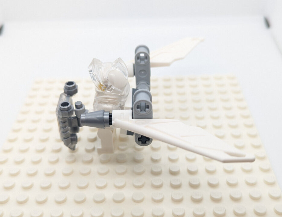 LEGO Nexo Knights Minifigure - Ultimate Lance w/ Wing Suit & Weapon (nex055) - StudBee