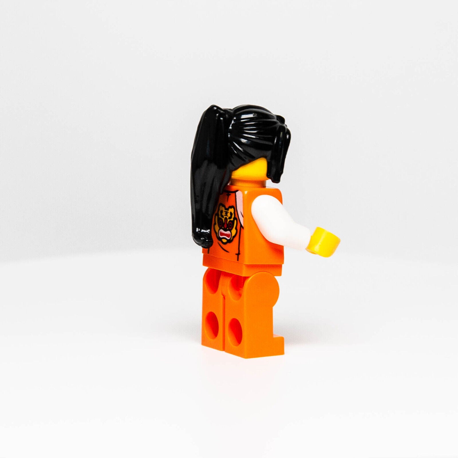 NEW LEGO Lunar Minifigure Woman Orange Tracksuit (hol266) 80108 - StudBee