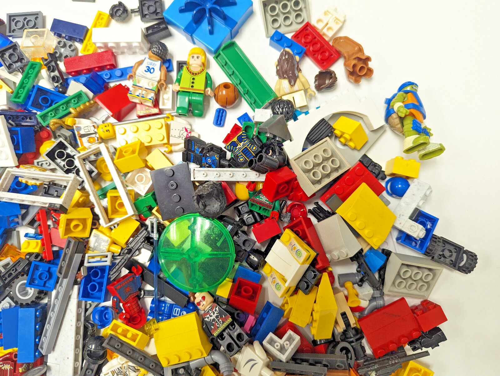 1 lb+ Bulk Building Blocks Parts & Super Hero Lot - Filler MILS Compatible - StudBee