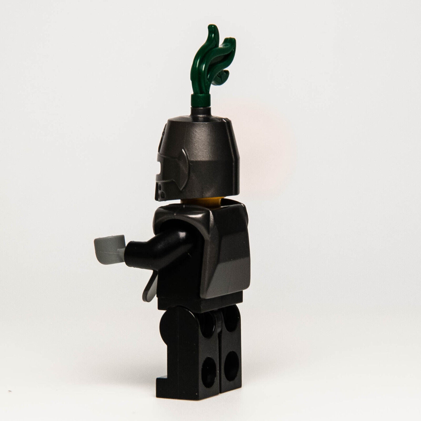 LEGO Castle Kingdom Minifigure: Dragon Knight Armor Lance Shield 852922 (cas462) - StudBee